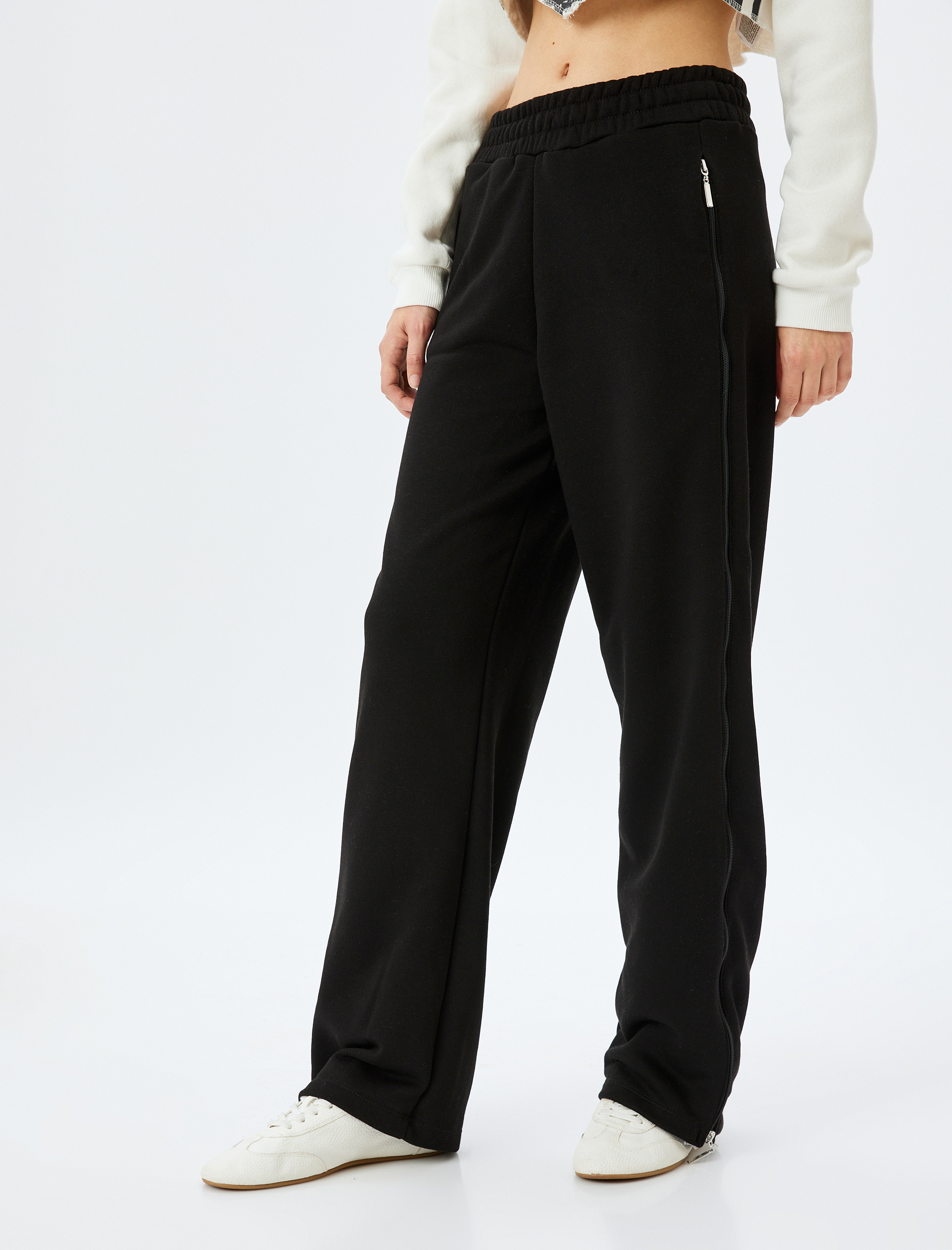   Bol Paça Fermuar Detaylı Beli Lastikli Rahat Kalıp Şardonlu Eşofman Altı