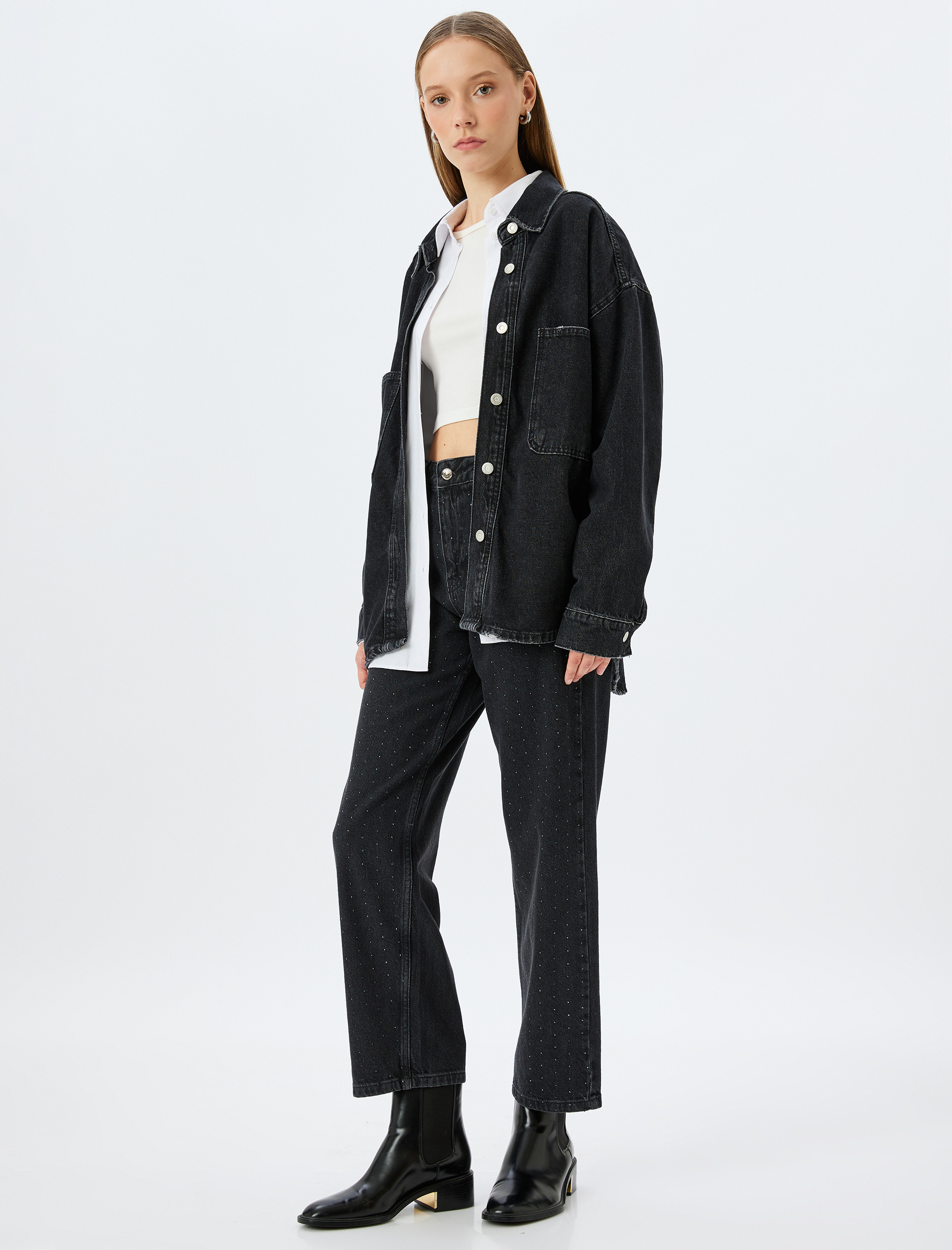   Taşlı Straight Fit Normal Bel Crop Düğmeli Kot Pantolon -  Straight Fit Jean