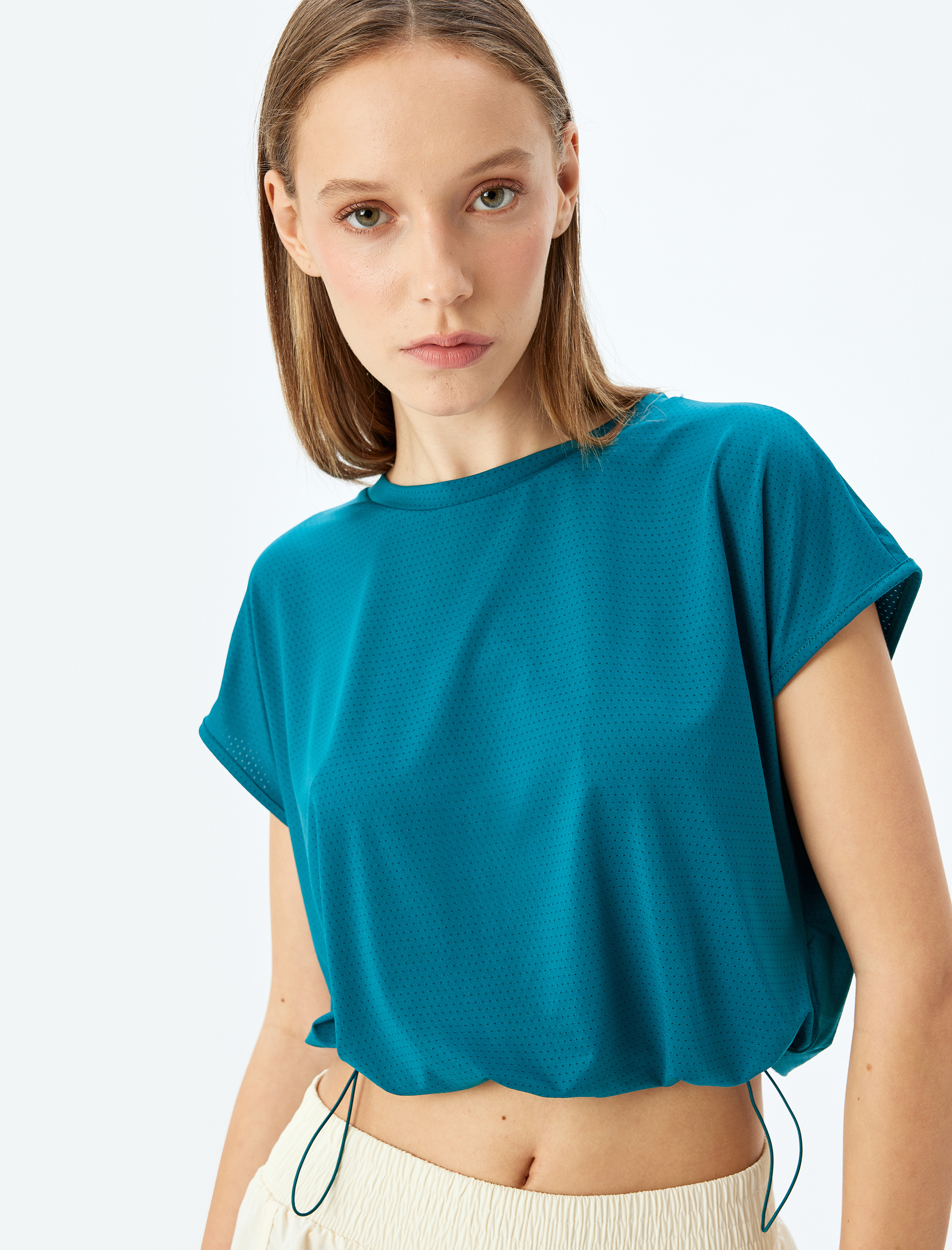 Crop Bisiklet Yaka Beli Lastikli Spor Tişört
