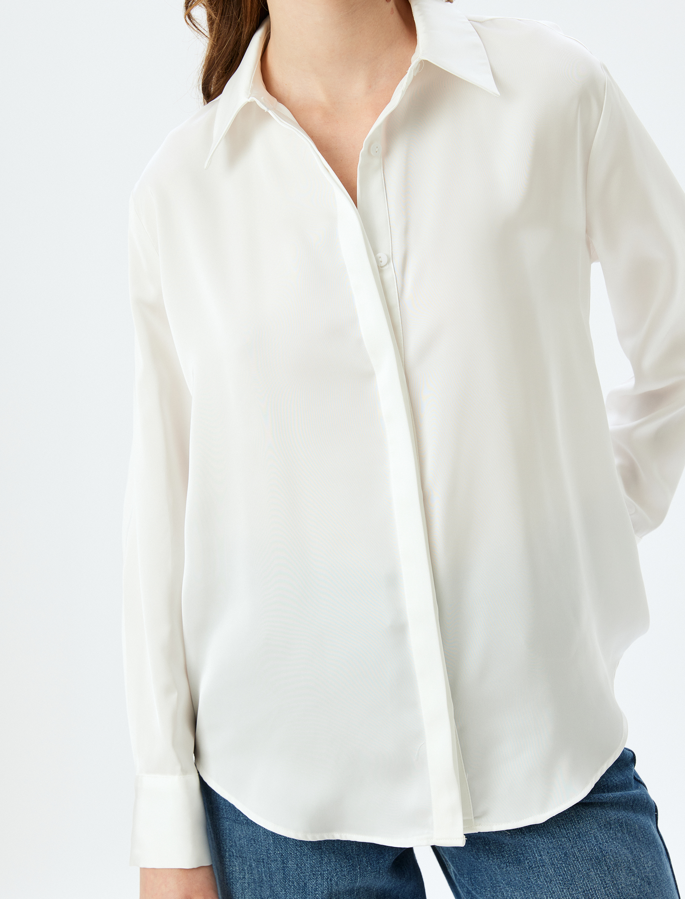   Uzun Kollu Klasik Yaka Saten Gömlek