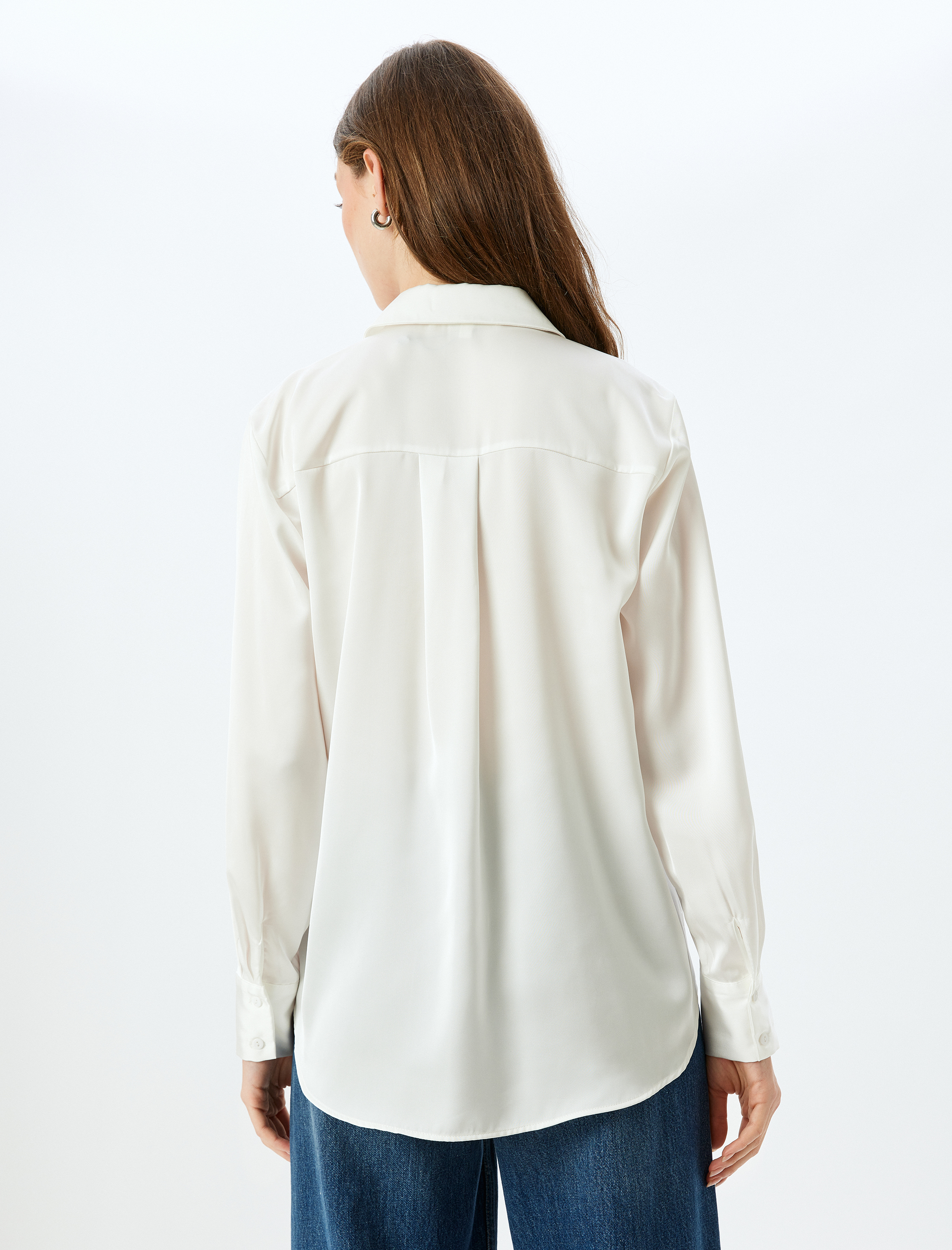   Uzun Kollu Klasik Yaka Saten Gömlek