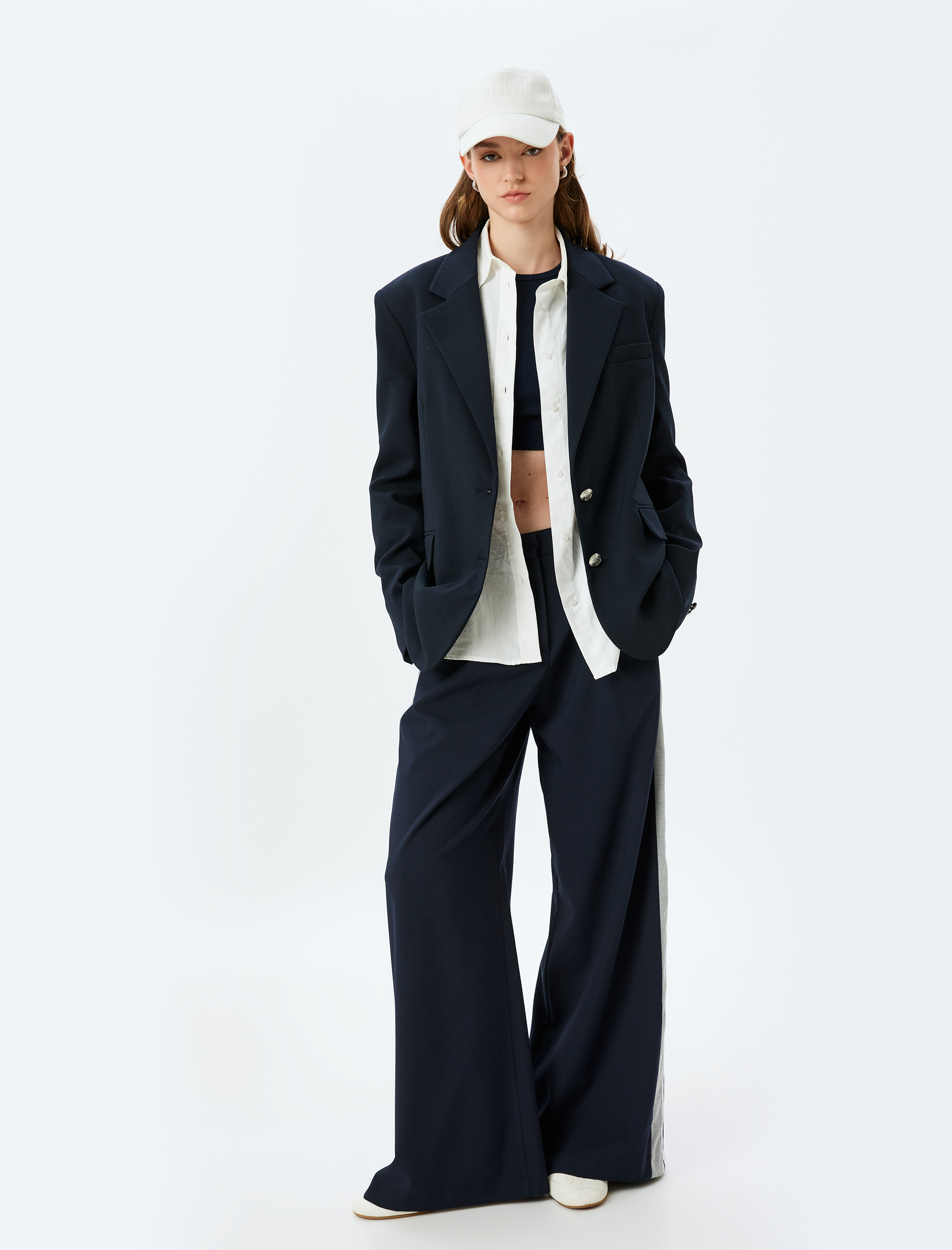   Cepli Yanları Şerit Detaylı Çizgili Baggy Kumaş Pantolon