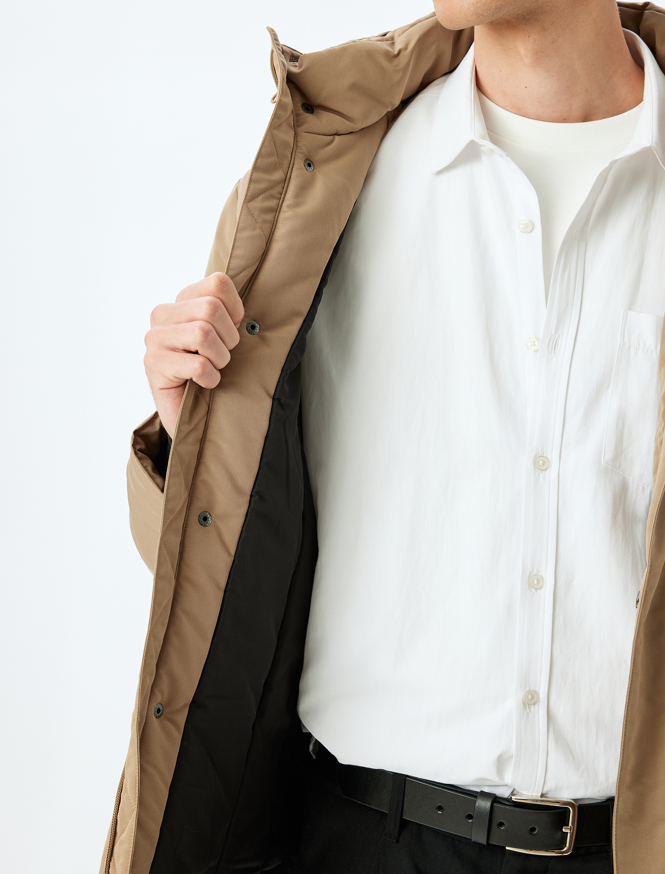   Fermuarlı Slim Fit Kapşonlu Mont