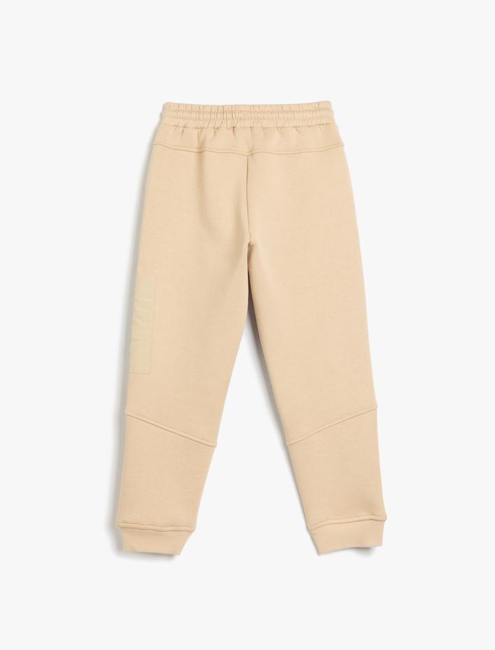 Erkek Çocuk Slogan Baskılı Fermuarlı Cep Detaylı Pamuklu Şardonlu Jogger Eşofman Altı