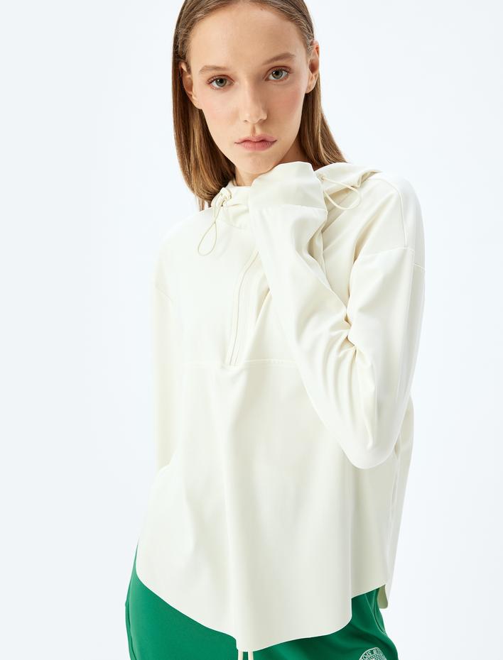  Yarım Fermuarlı Kapüşonlu Dikiş Detaylı Spor Sweatshirt İnterlok