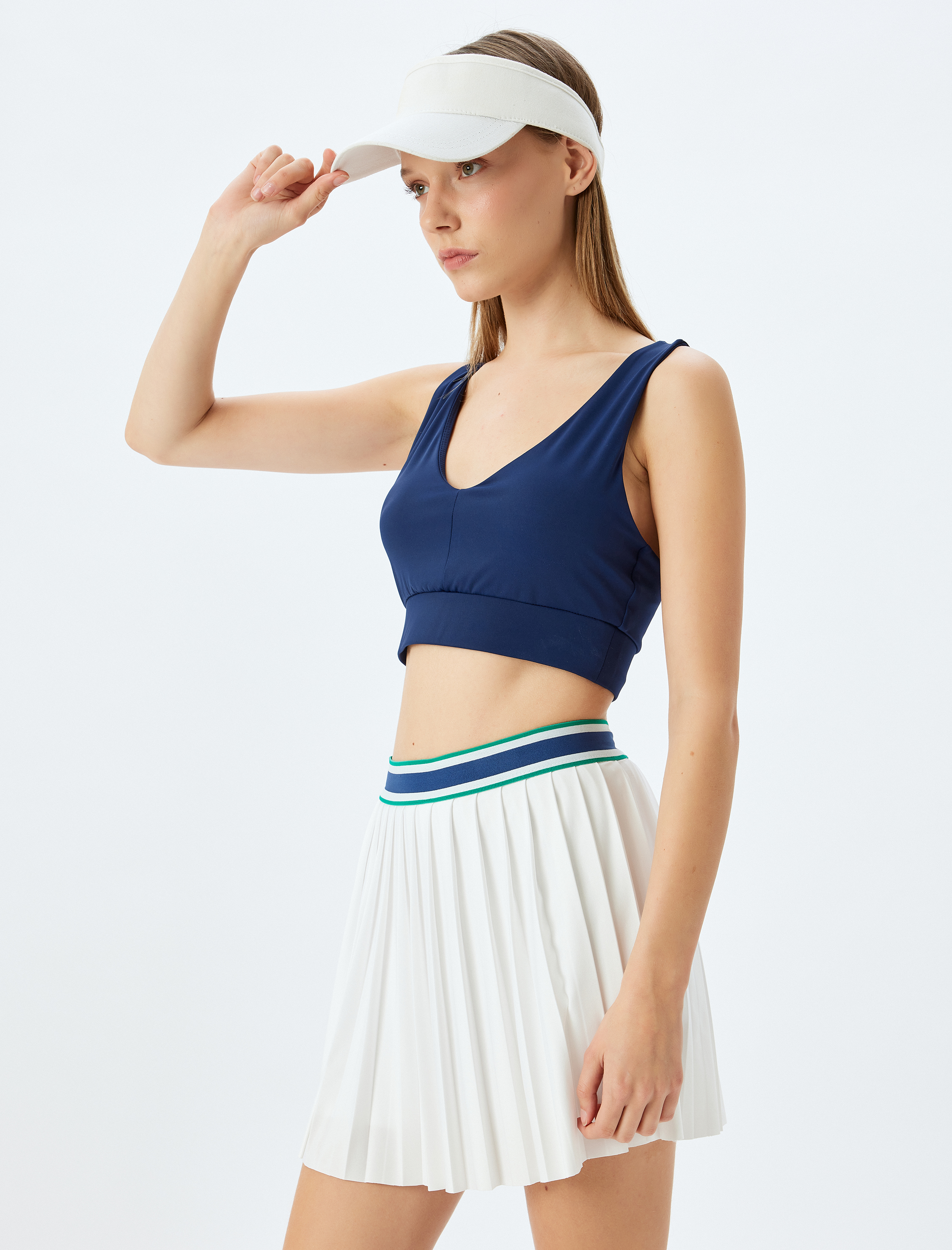   U Yaka Sırt Detaylı Kaplı Yumuşak Tuşe Sporcu Sütyeni