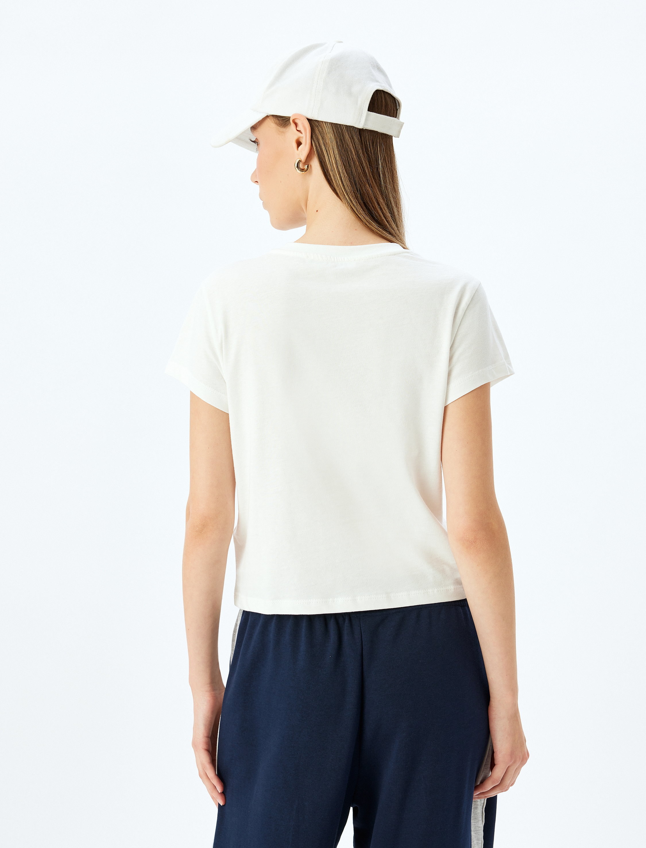   Bisiklet Yaka Dar Kalıp Kısa Kollu Meyve Baskılı Tişört