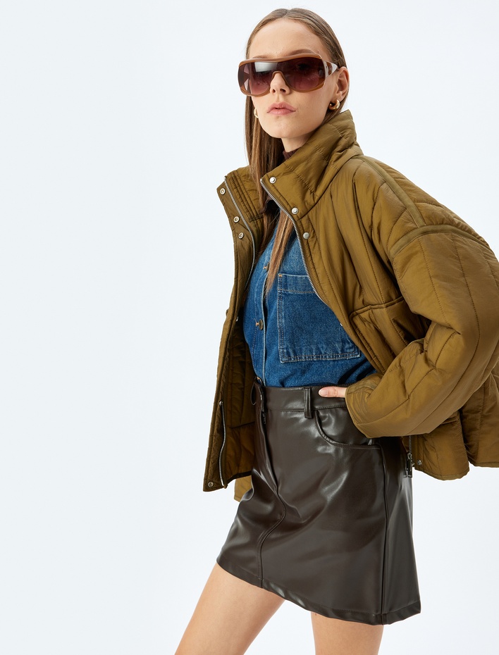  Dik Yaka Fermuarlı Dikiş Detaylı Rahat Kalıp Kapitone Ceket