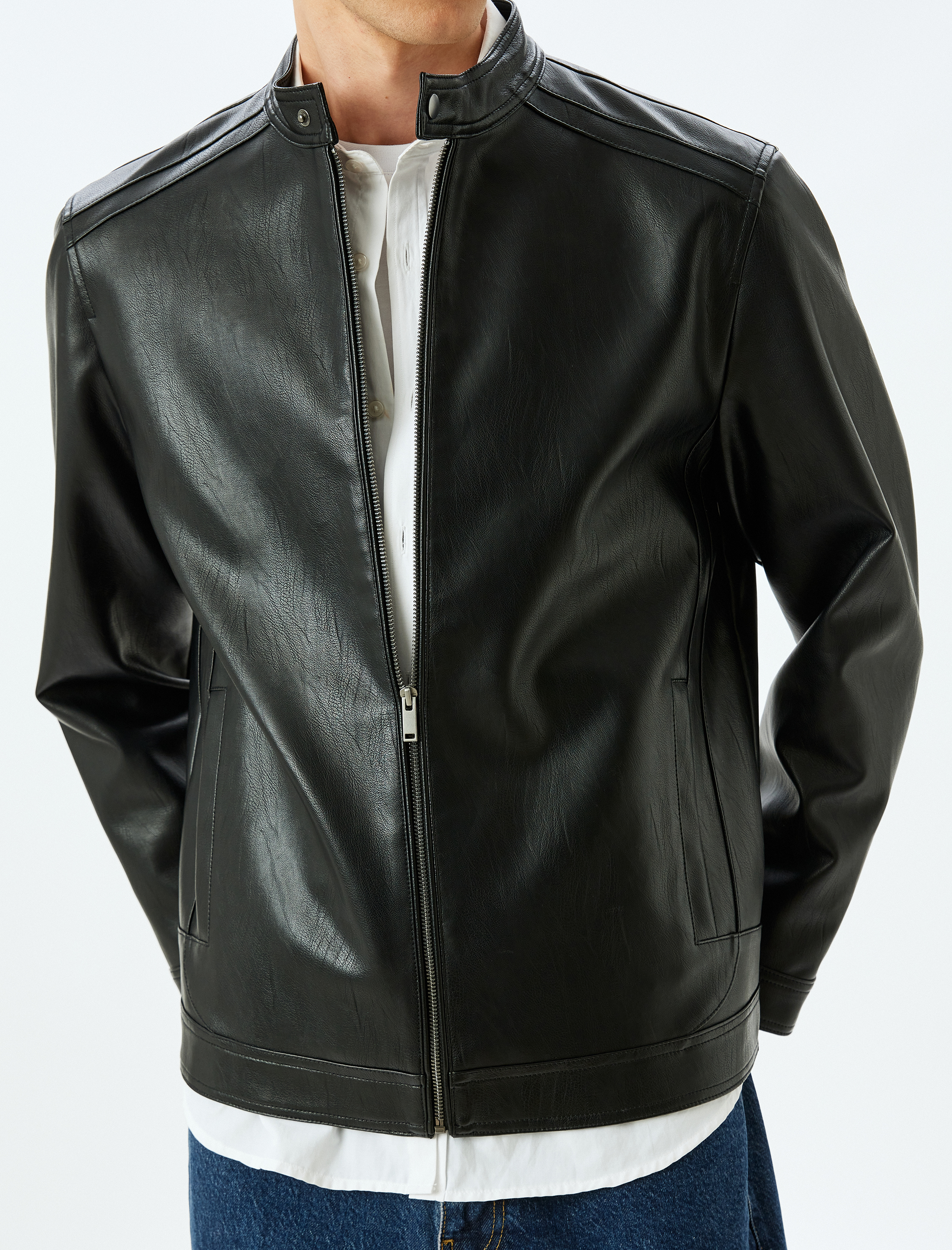   Hakim Yaka Cep Detaylı Fermuarlı Suni Deri Ceket