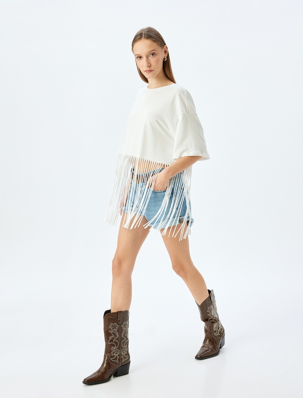 Crop Kısa Kollu Bisiklet Yaka Püsküllü Oversize Tişört_1