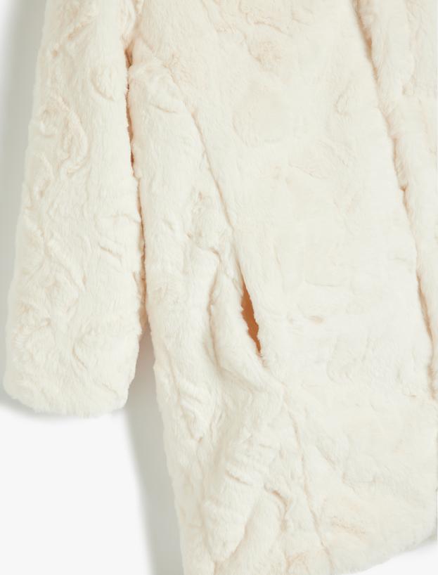 Peluş Mont Dik Yaka Fermuarlı Cep Detaylı_4