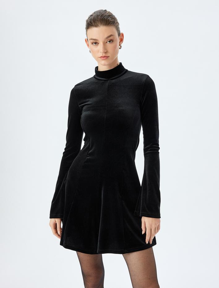  Slim Fit Uzun Kollu Dik Yaka Kadife Mini Elbise