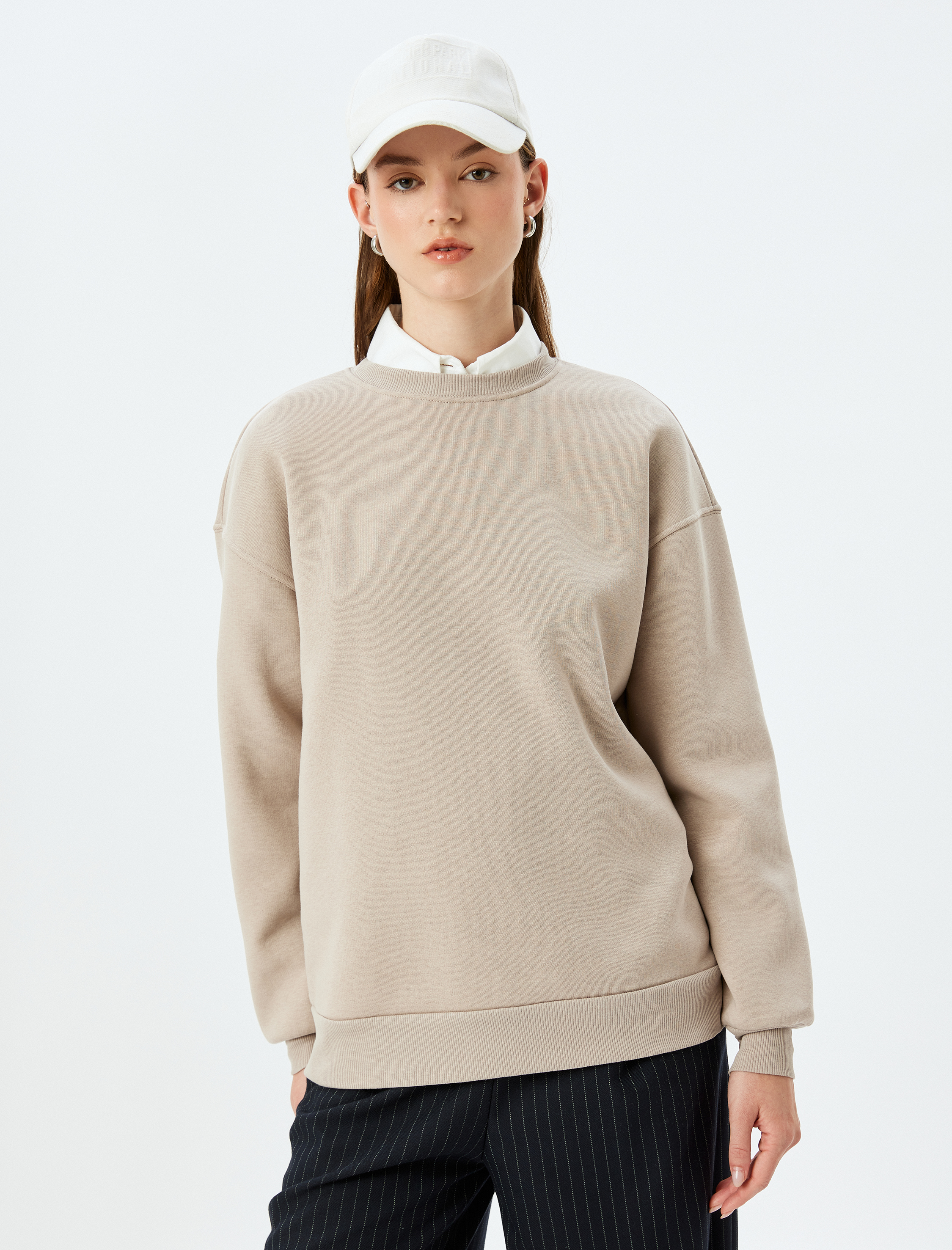   Üç İplik Şardonlu Uzun Kollu Bisiklet Yaka Basic Sweatshirt