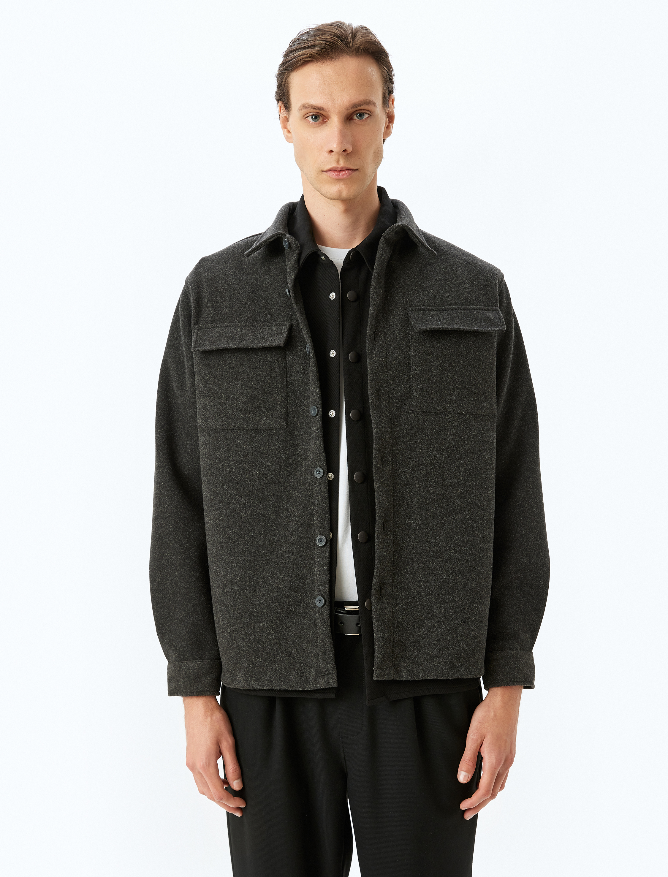   Uzun Kollu Viskon Karışımlı Kapaklı Cep Detaylı Gömlek Ceket