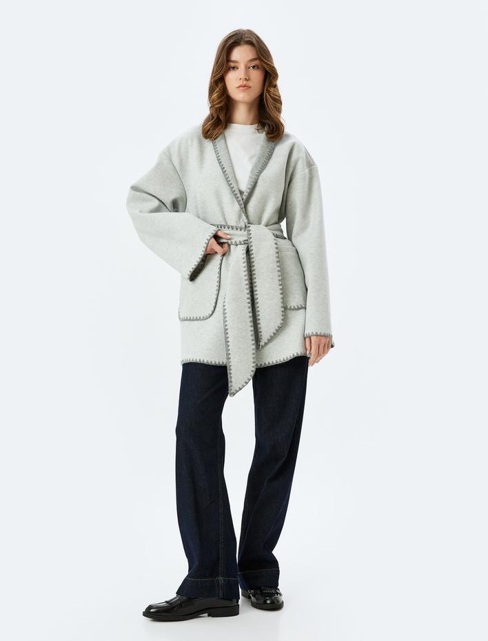  Uzun Kruvaze Kaban Şal Yaka Kemerli Kroşe Detaylı Cepli