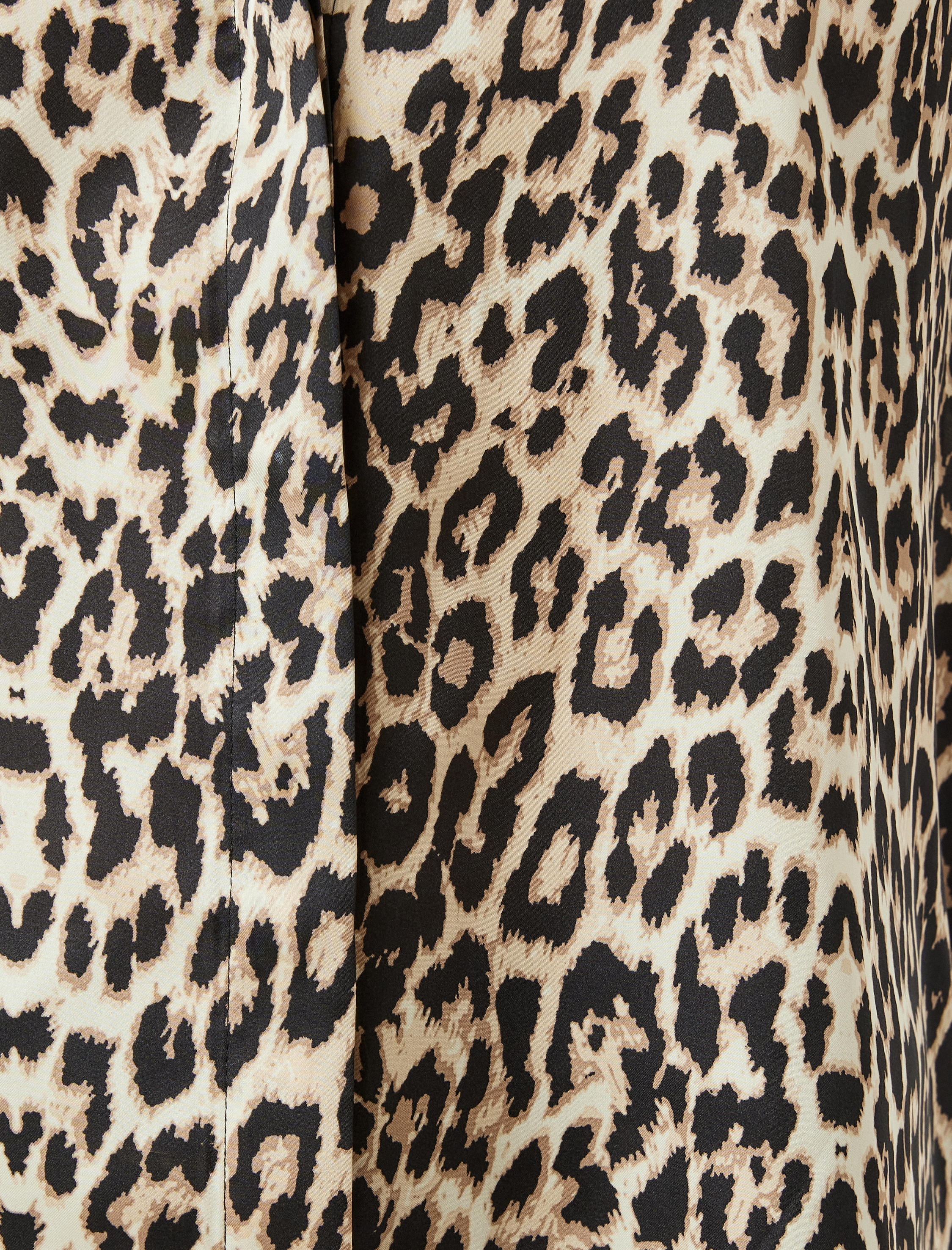 Klasik Yaka Uzun Kollu Leopar Desenli Saten Gömlek