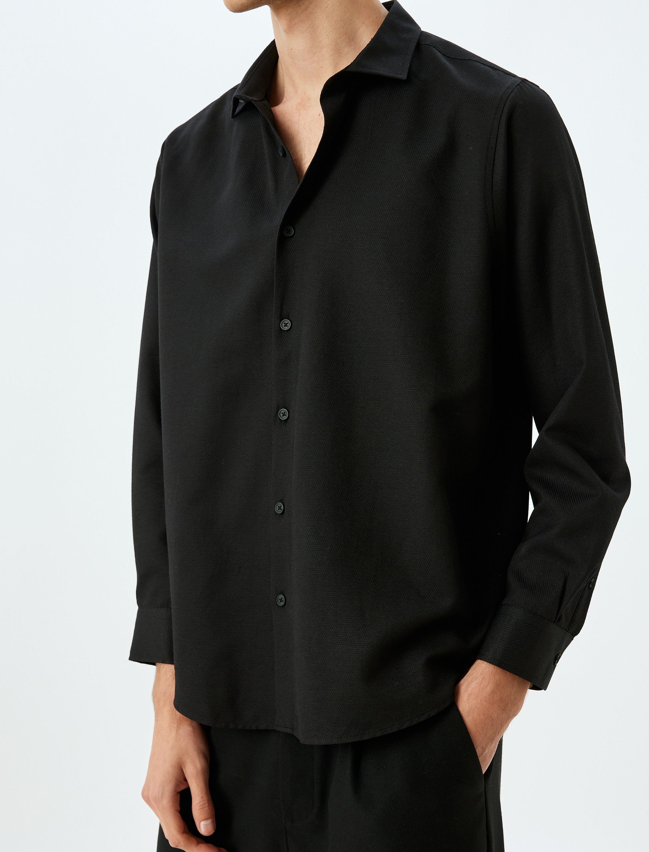   Uzun Kollu Pamuk Karışımlı Yarım İtalyan Yaka Regular Fit Gömlek