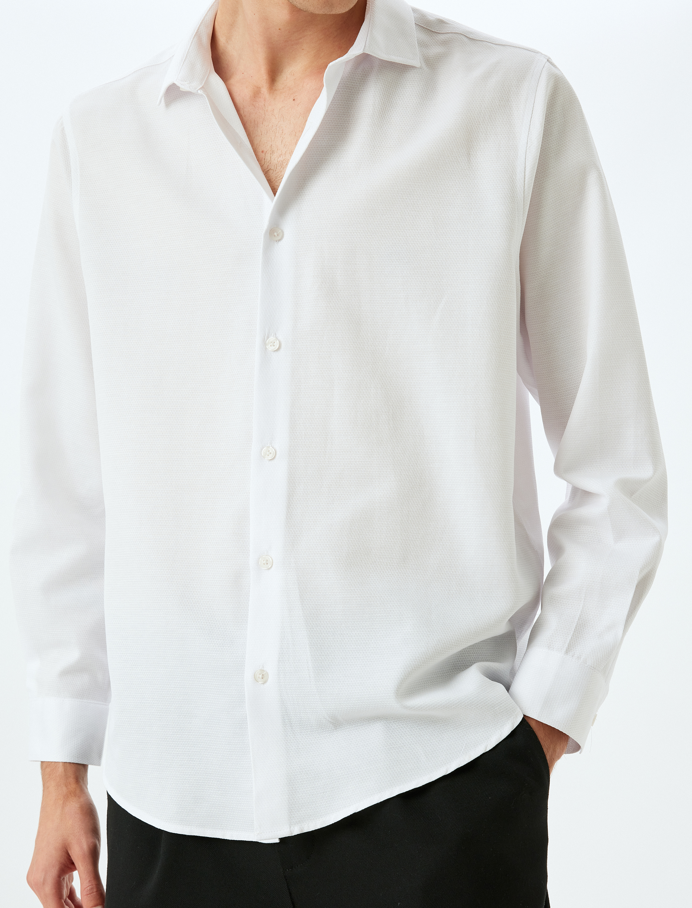   Uzun Kollu Pamuk Karışımlı Yarım İtalyan Yaka Regular Fit Gömlek