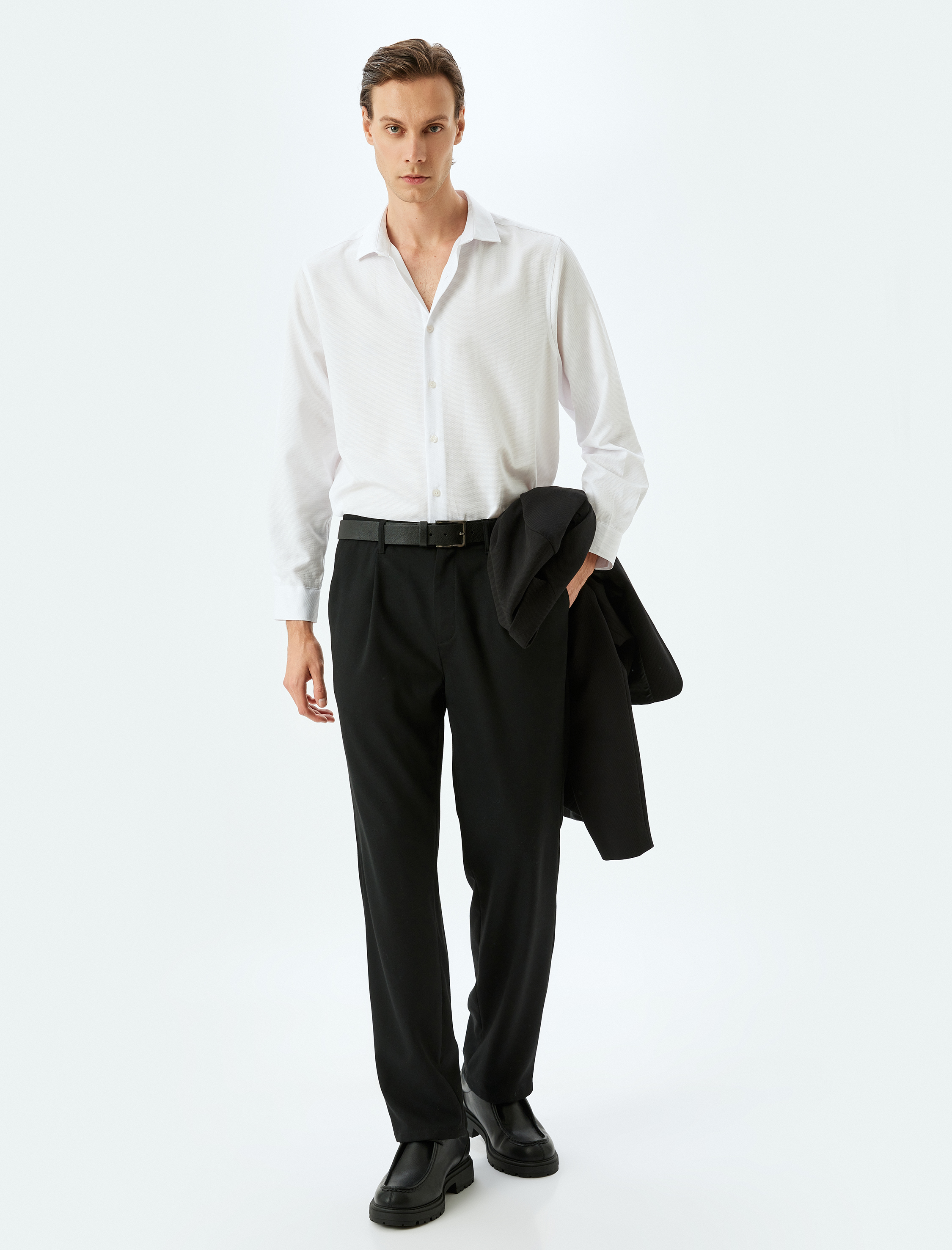   Uzun Kollu Pamuk Karışımlı Yarım İtalyan Yaka Regular Fit Gömlek