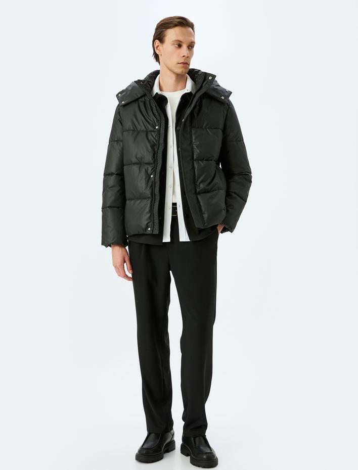  Kapüşonlu Slim Fit Fermuarlı Suni Deri Şişme Mont