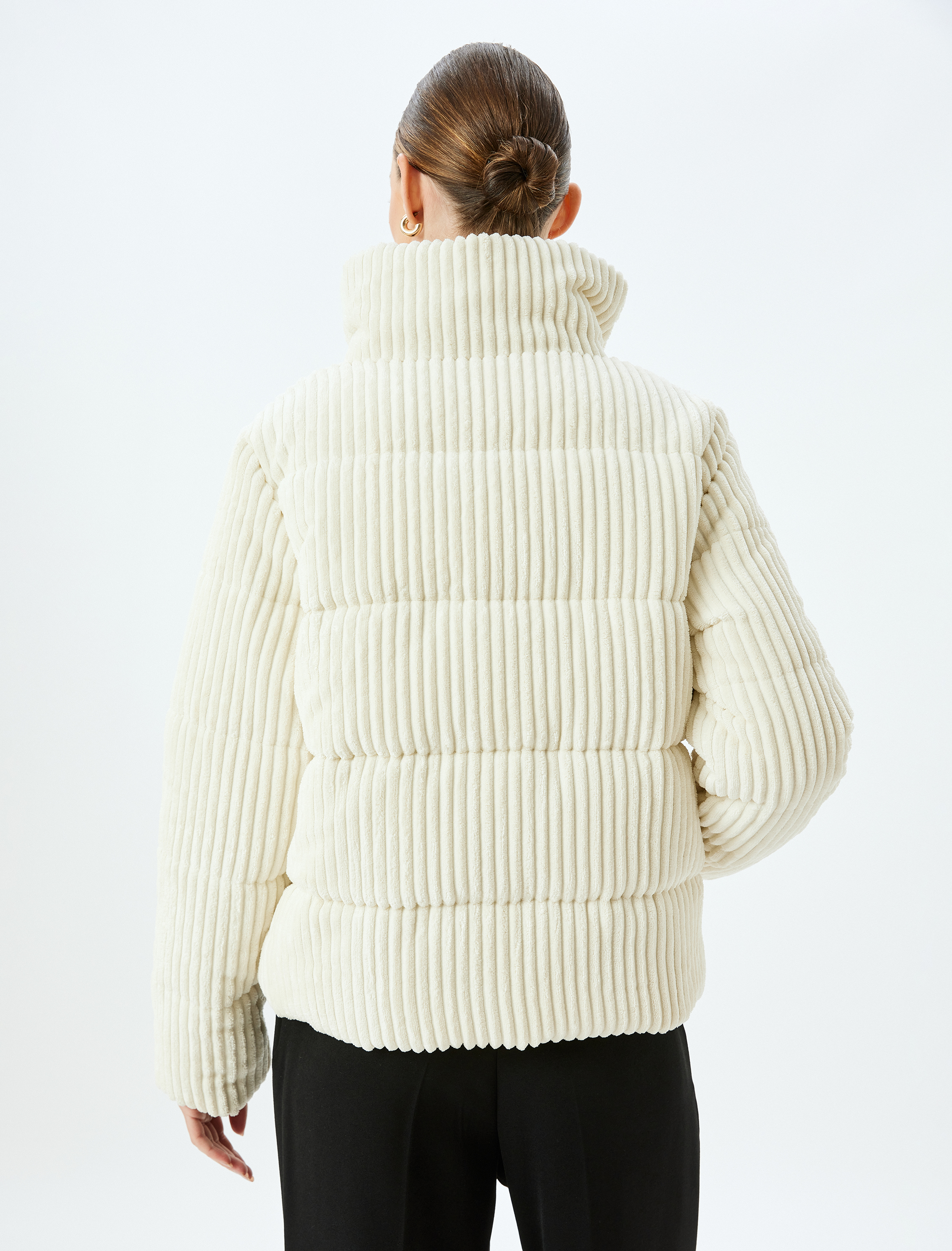   Cepli Fermuarlı Dik Yaka Kalın Fitilli Bomber Kadife Ceket