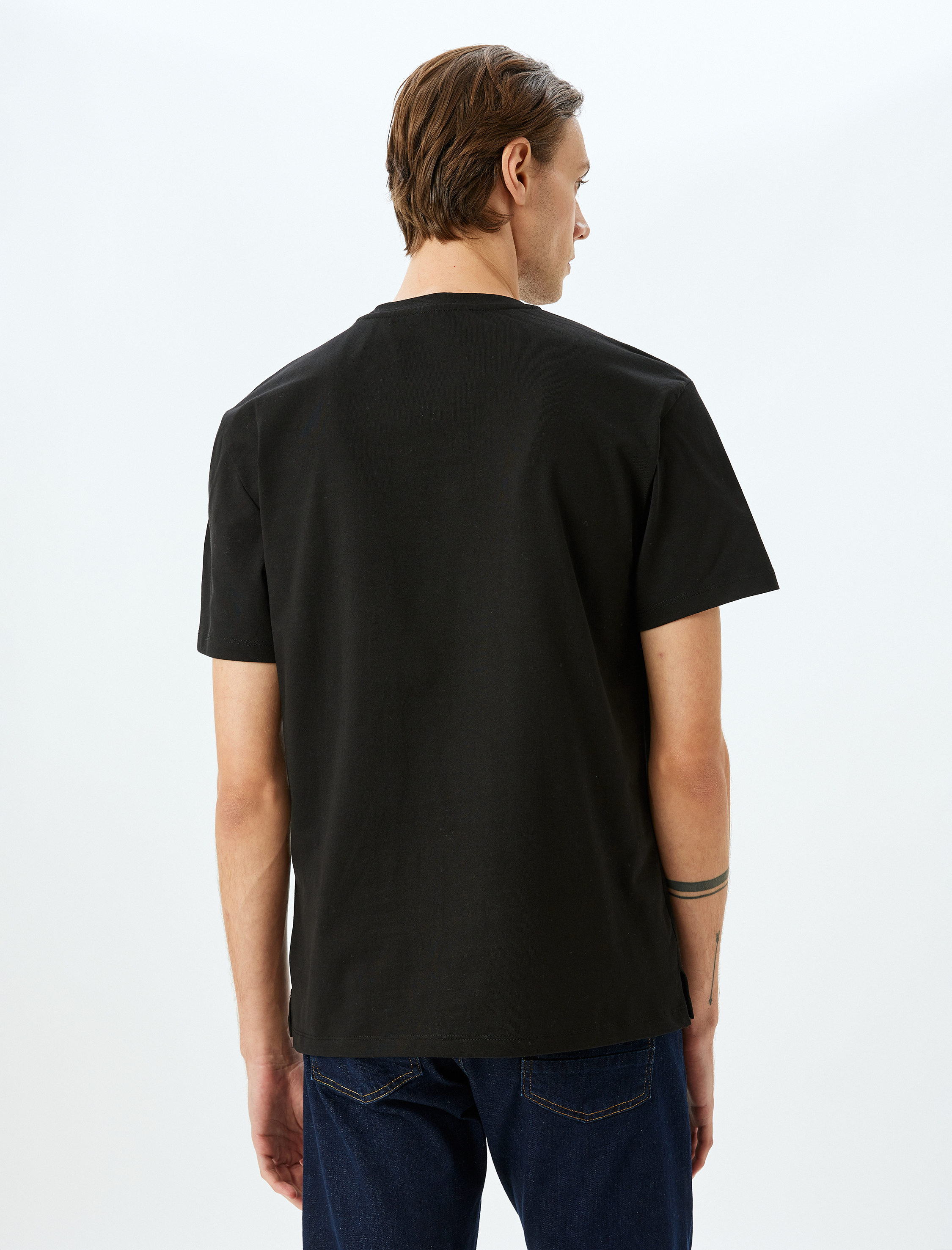   Kısa Kollu Bisiklet Yaka Cep Detaylı Tok Kumaş Pamuklu Oversize Tişört