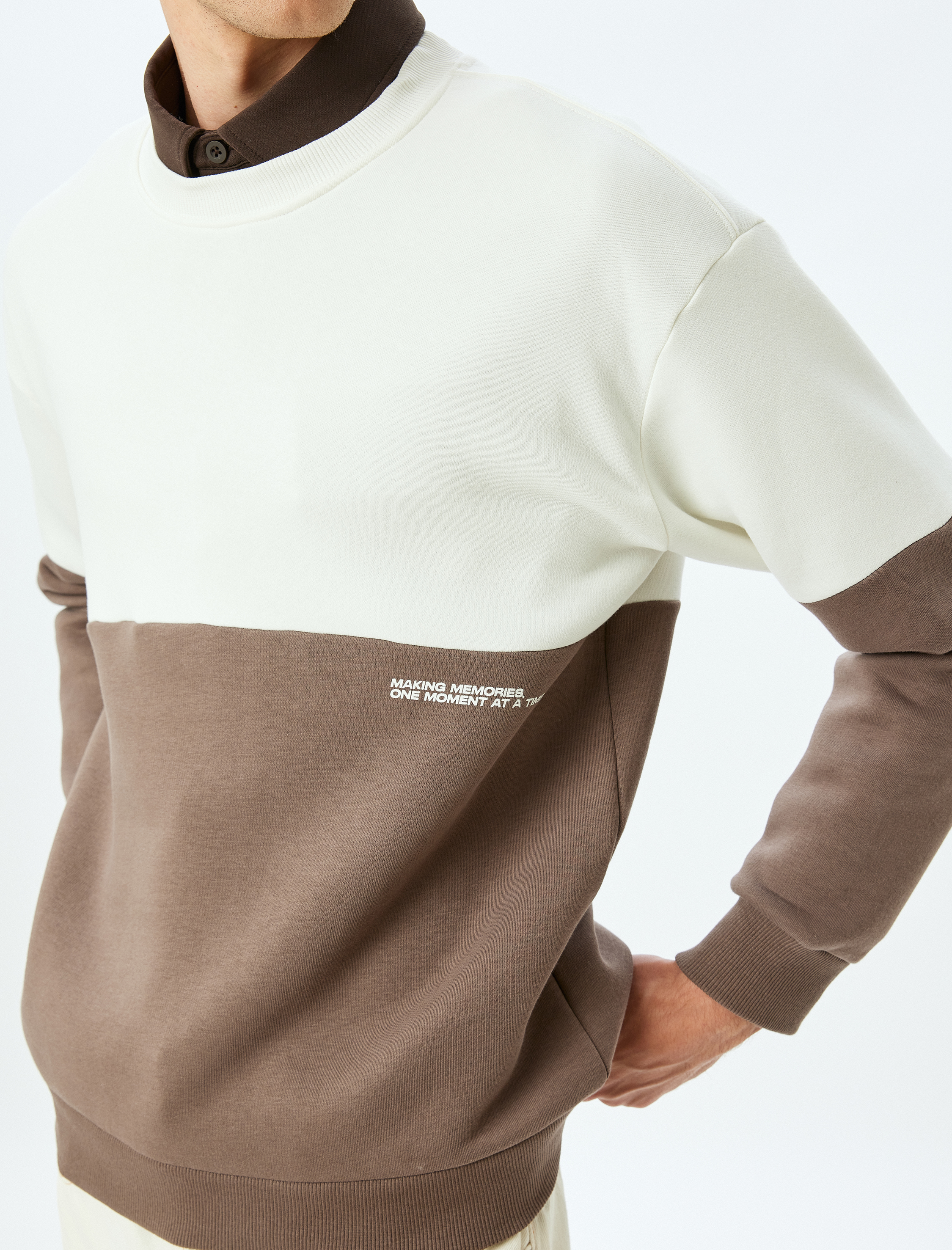 Bisiklet Yaka Pamuk Karışımlı Şardonlu Renk Bloklu Basic Minimal Baskılı Oversize Sweatshirt