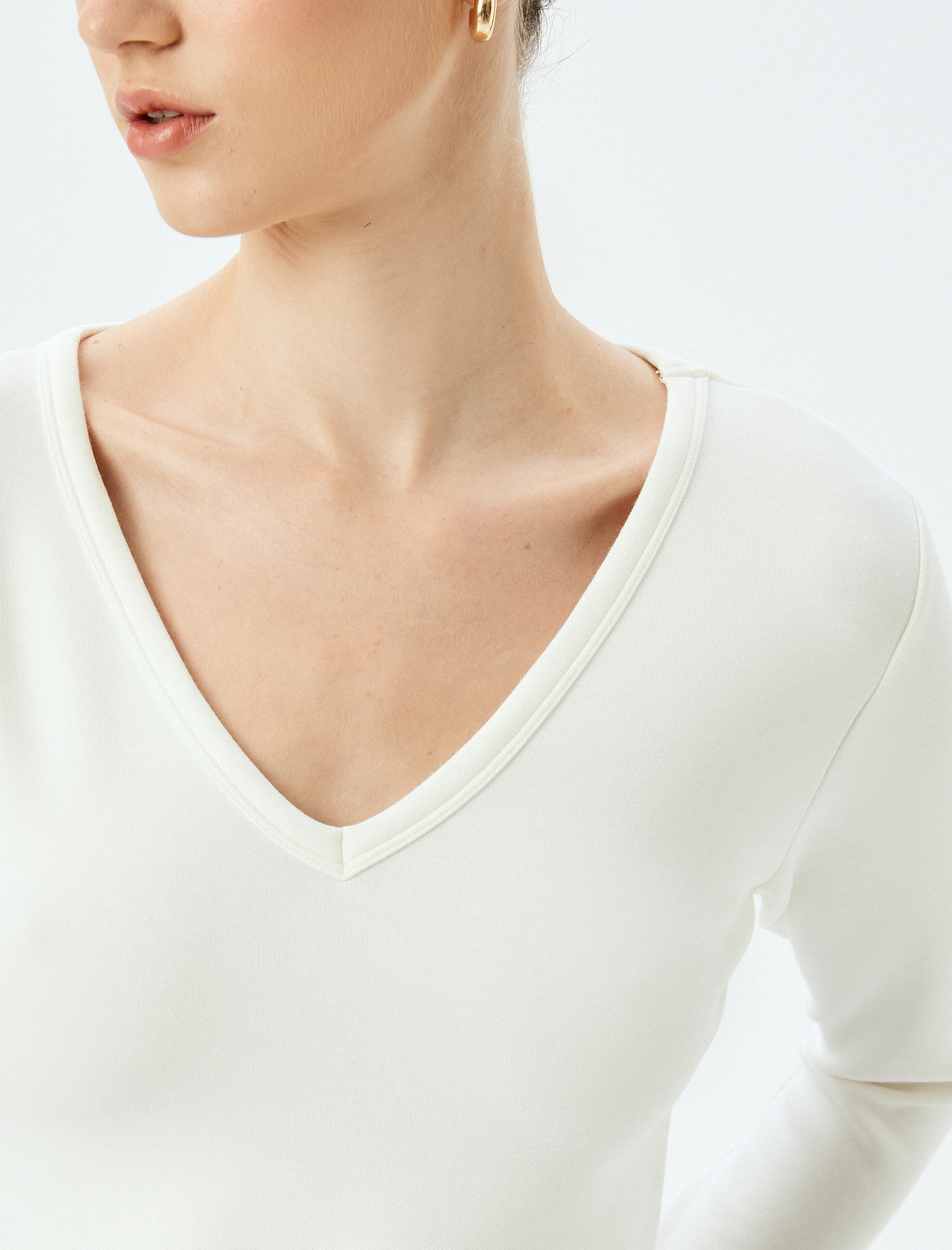   Viskon Uzun Kollu V Yaka Crop Tişört