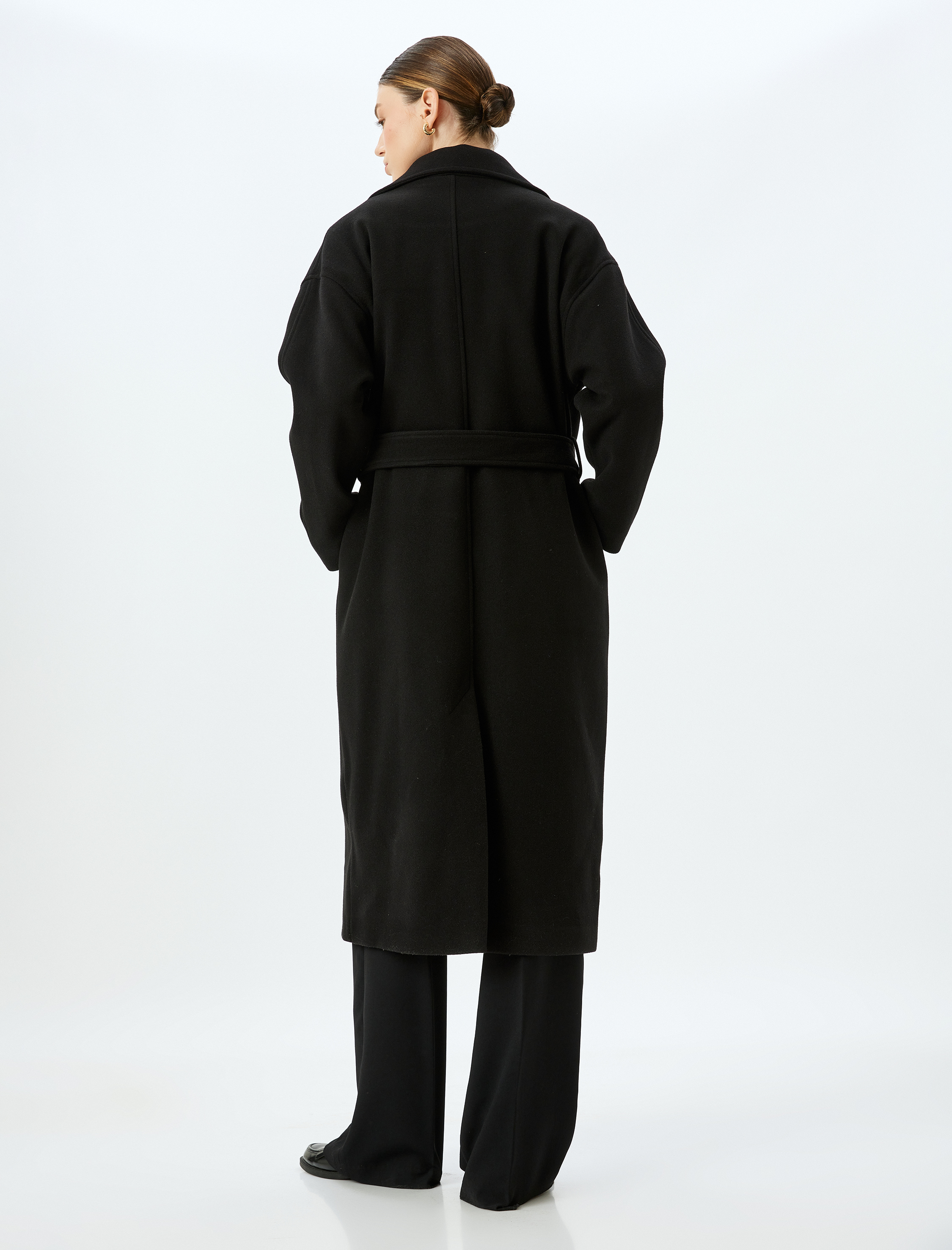   Cepli Düğmeli Kuşak Detaylı Kruvaze Ekstra Uzun Kaşe Kaban