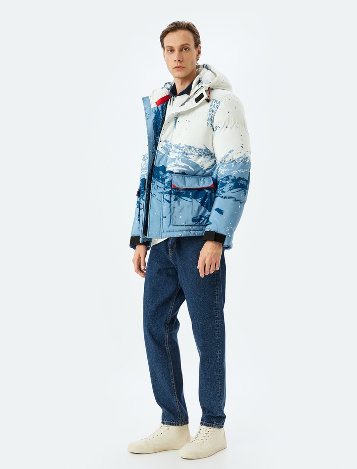  Slim Fit Fermuarlı Desenli Kapşonlu Mont