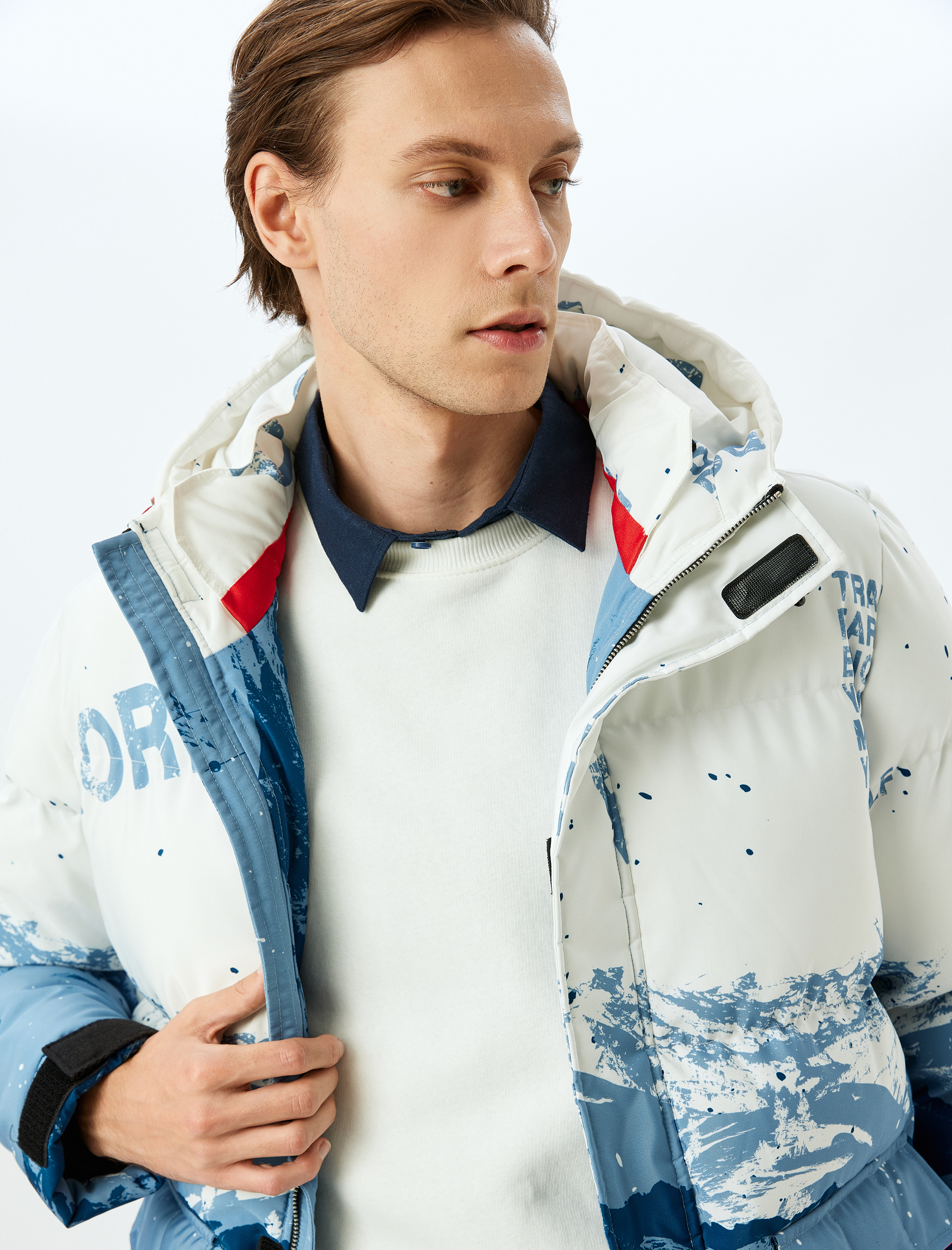 Koton Erkek Slim Fit Fermuarlı Desenli Kapşonlu Mont -1
