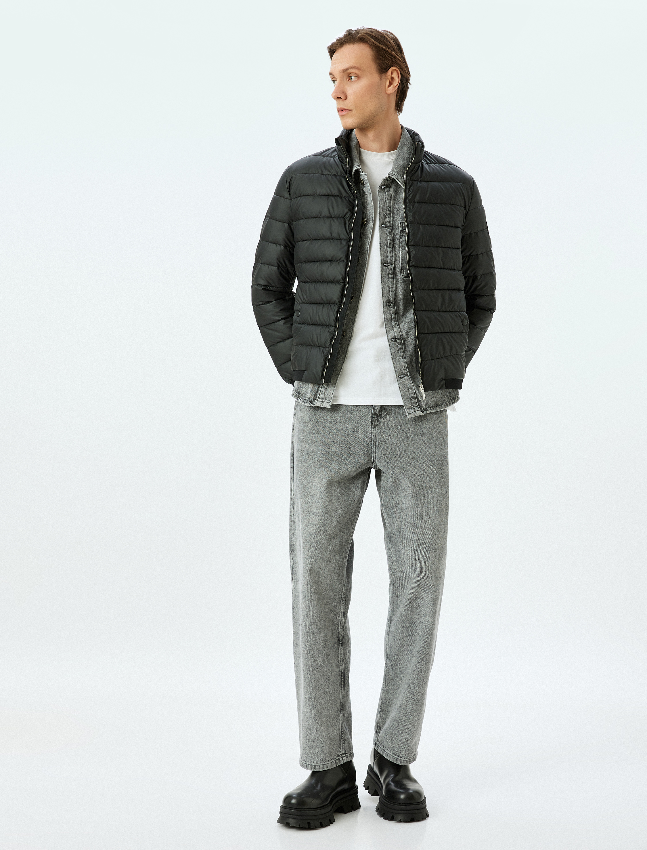   Dik Yaka Etiket Detaylı Lateks Kumaş Slim Fit Şişme Ceket