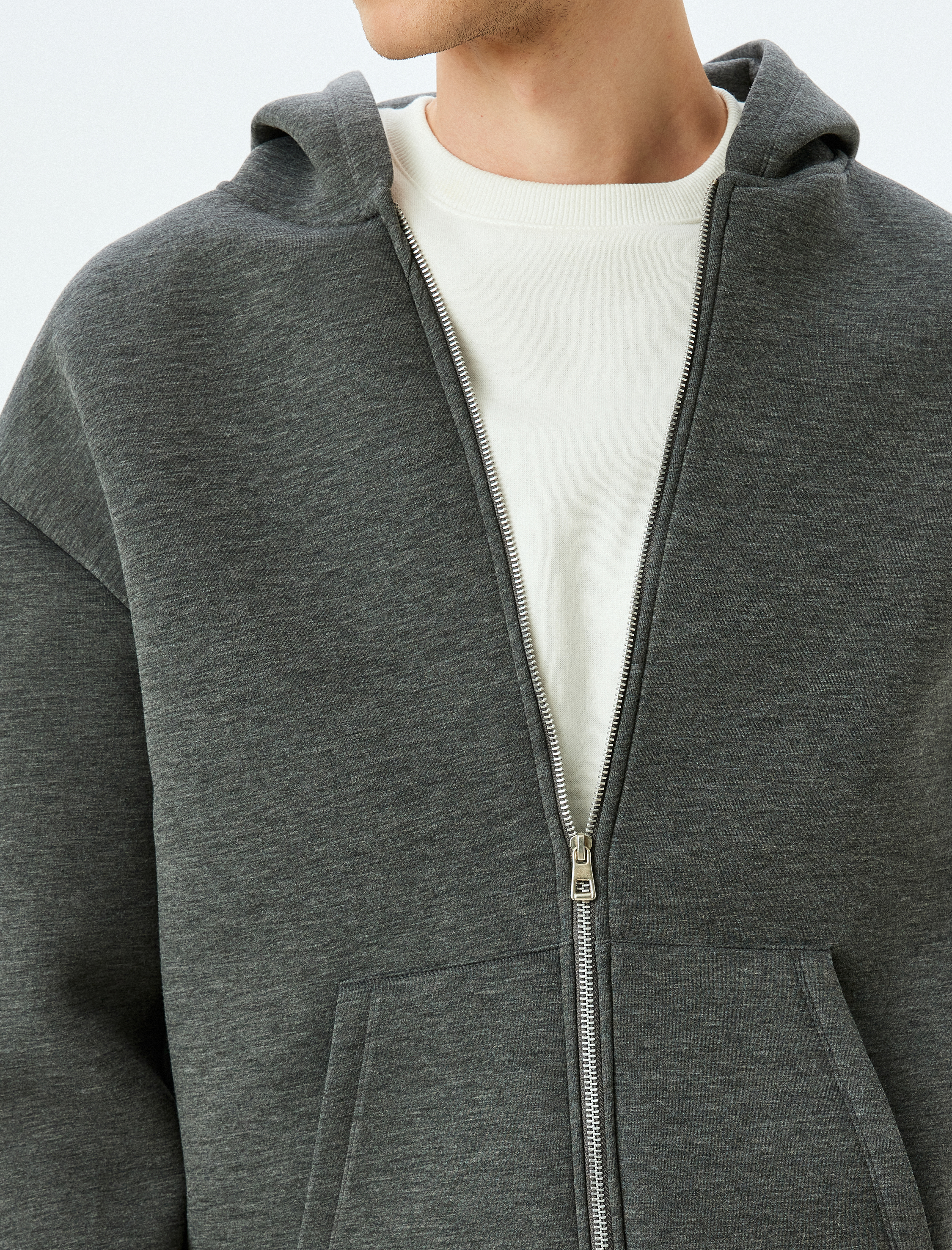   Cep Detaylı Viskon Karışımlı Basic Fermuarlı Kapşonlu Sweatshirt