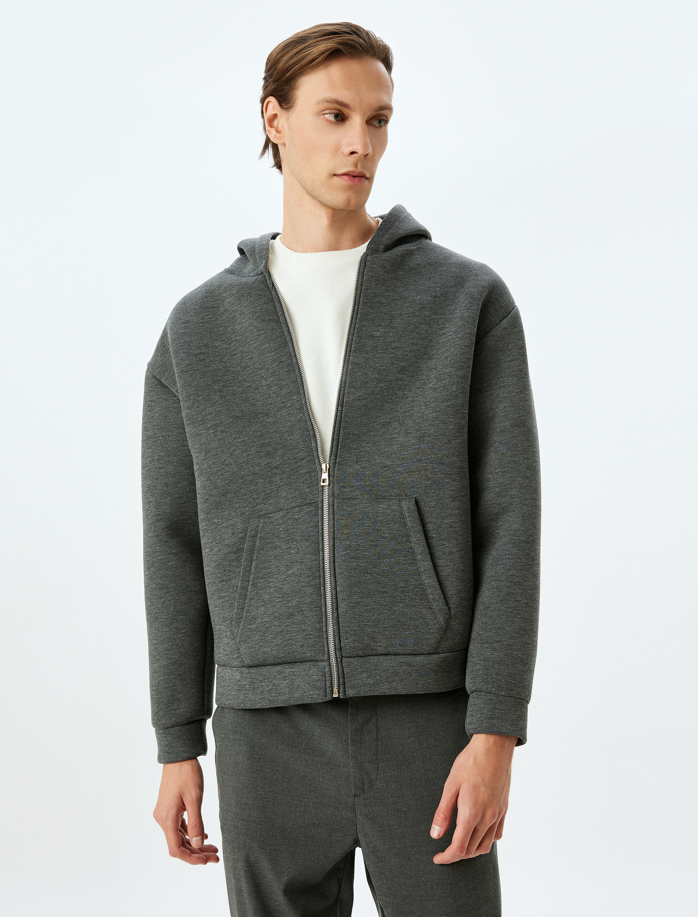   Cep Detaylı Viskon Karışımlı Basic Fermuarlı Kapşonlu Sweatshirt