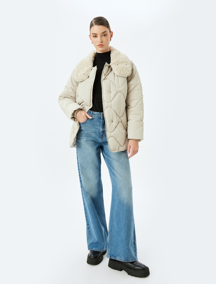  Çıt Çıt Düğme Kapamalı Cepli Su İtici Peluş Yaka Kapitone Mont