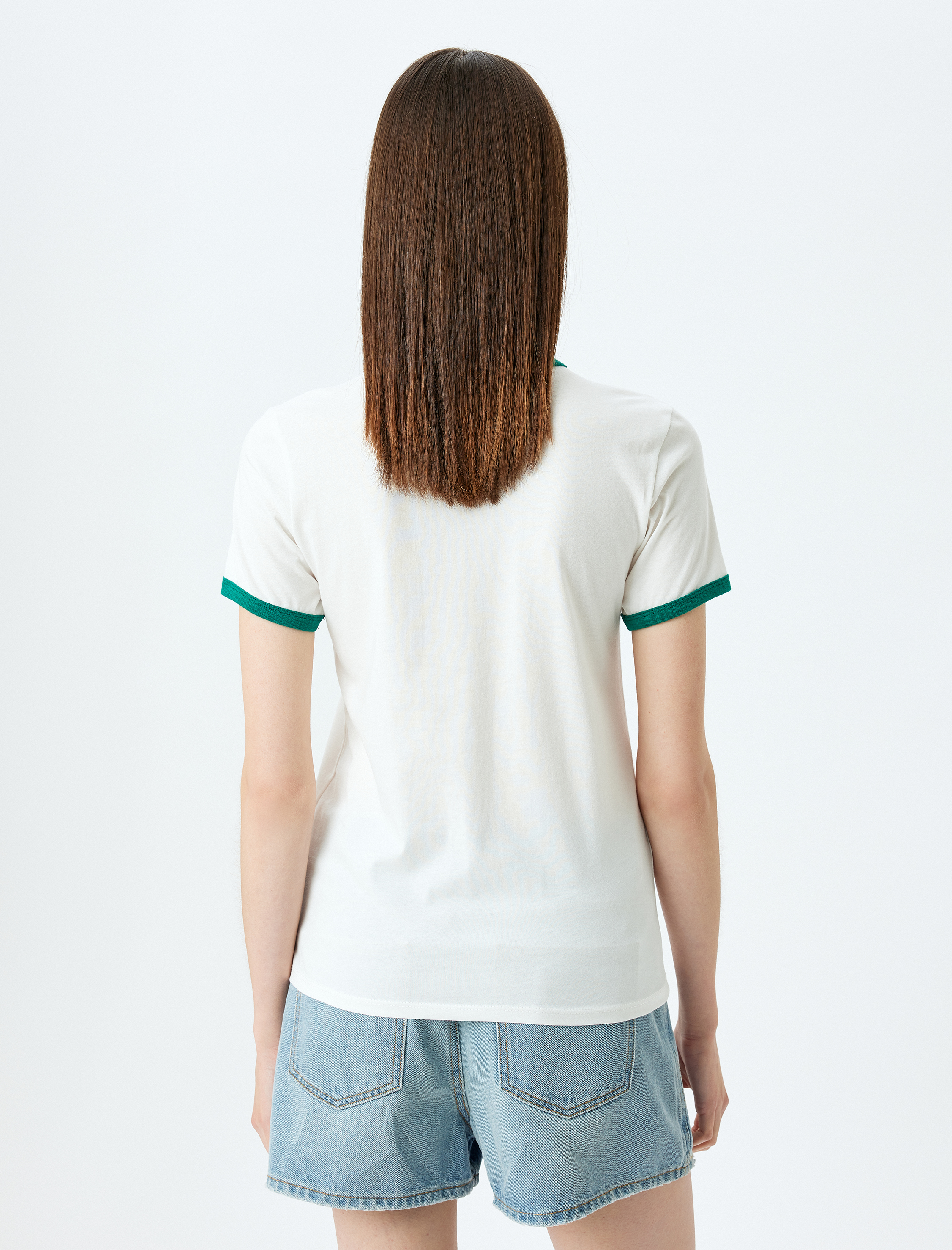 Kolej Baskılı Biyeli Kısa Kollu Bisiklet Yaka Tişört