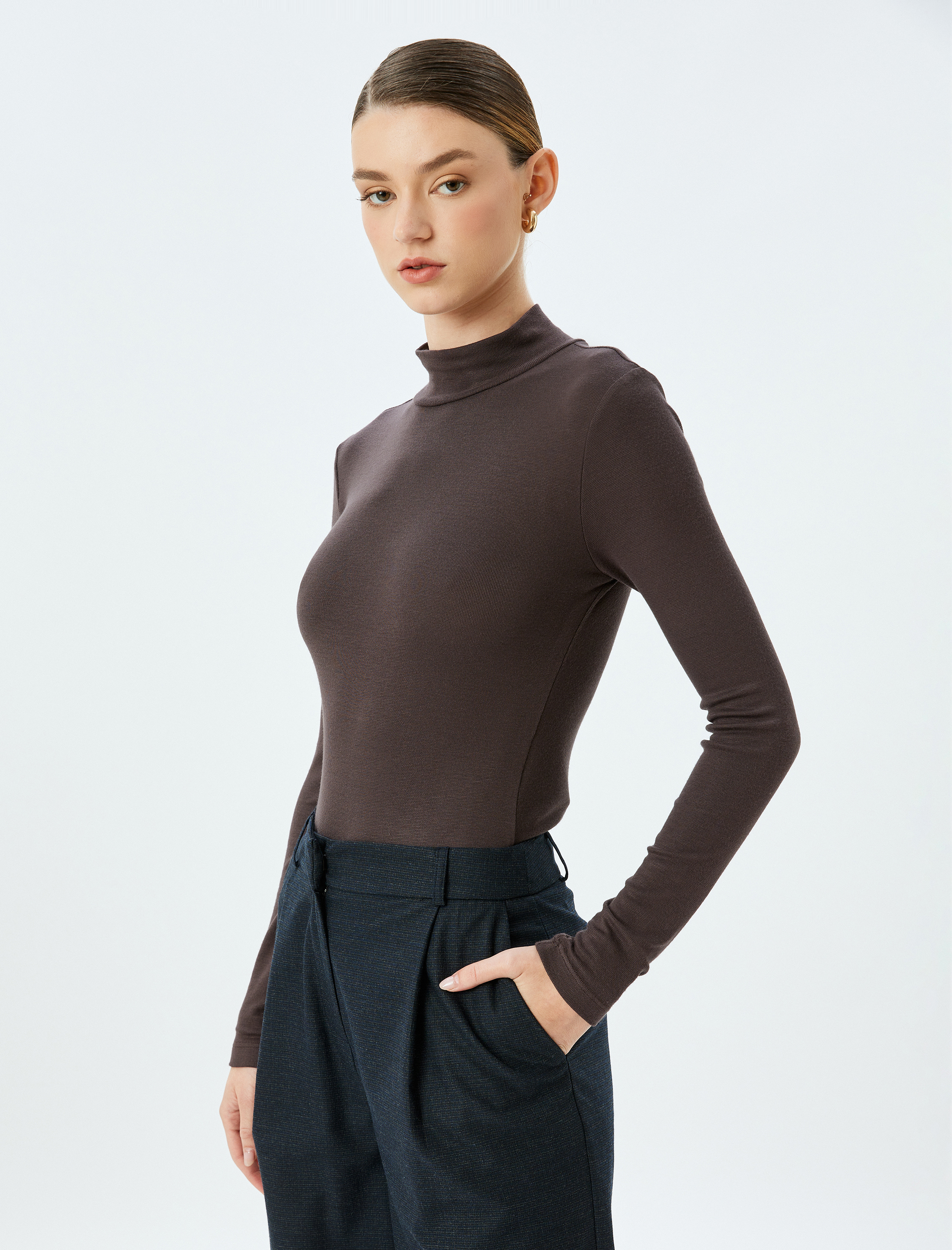 Slim Fit Alttan Çıt Çıt Düğme Kapamalı Dik Yaka Viskon Uzun Kollu Bodysuit