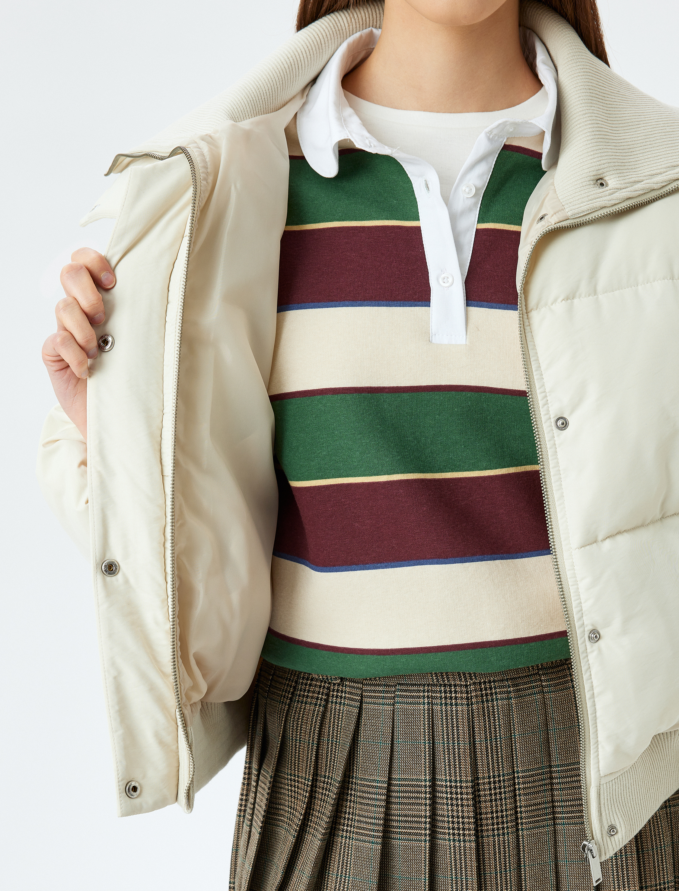 Dik Yaka Ribanalı Fermuarlı Çıtçıt Düğmeli Cepli Şişme Mont