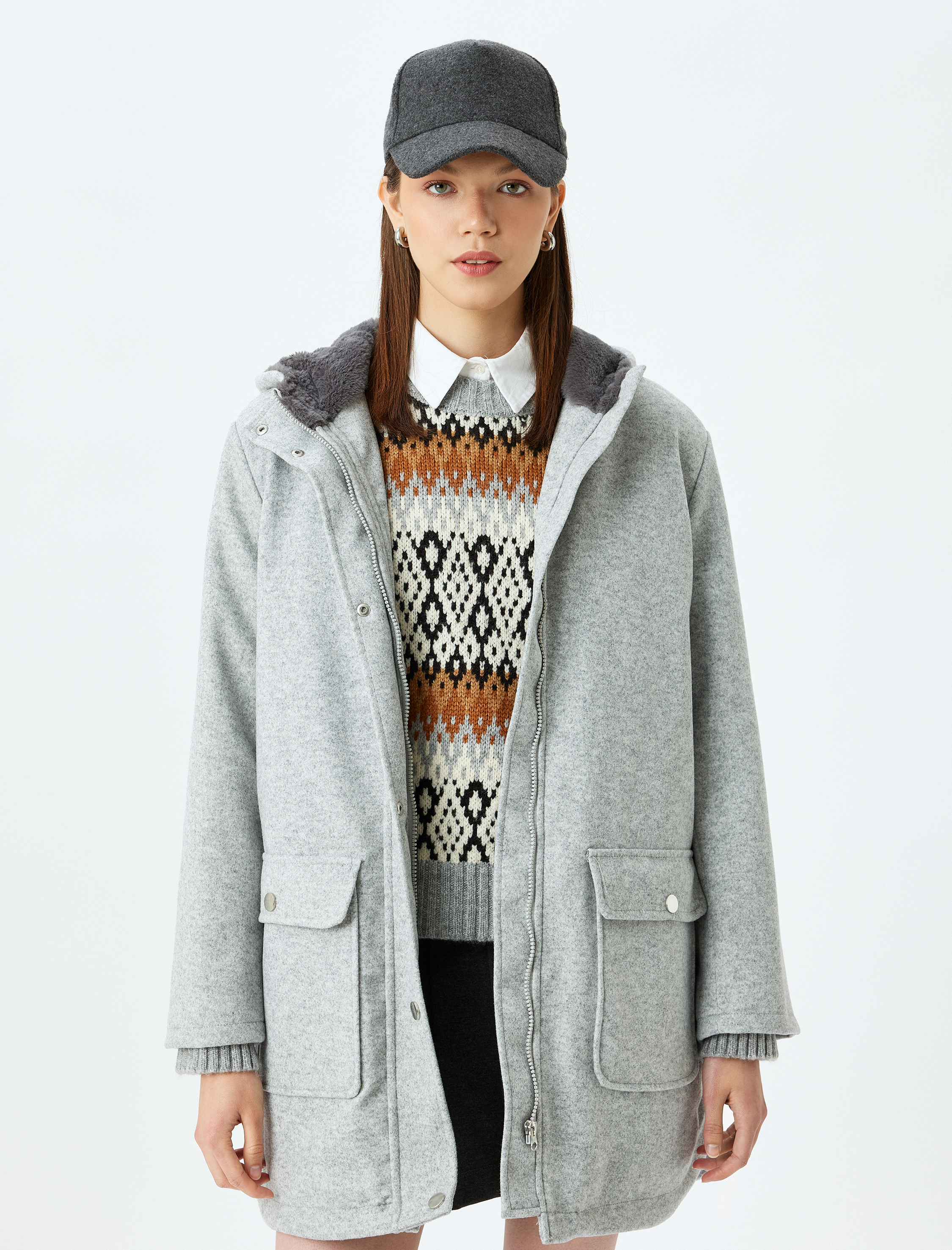   Suni Kürk Yaka Kapüşonlu Fermuarlı Cepli Kaban