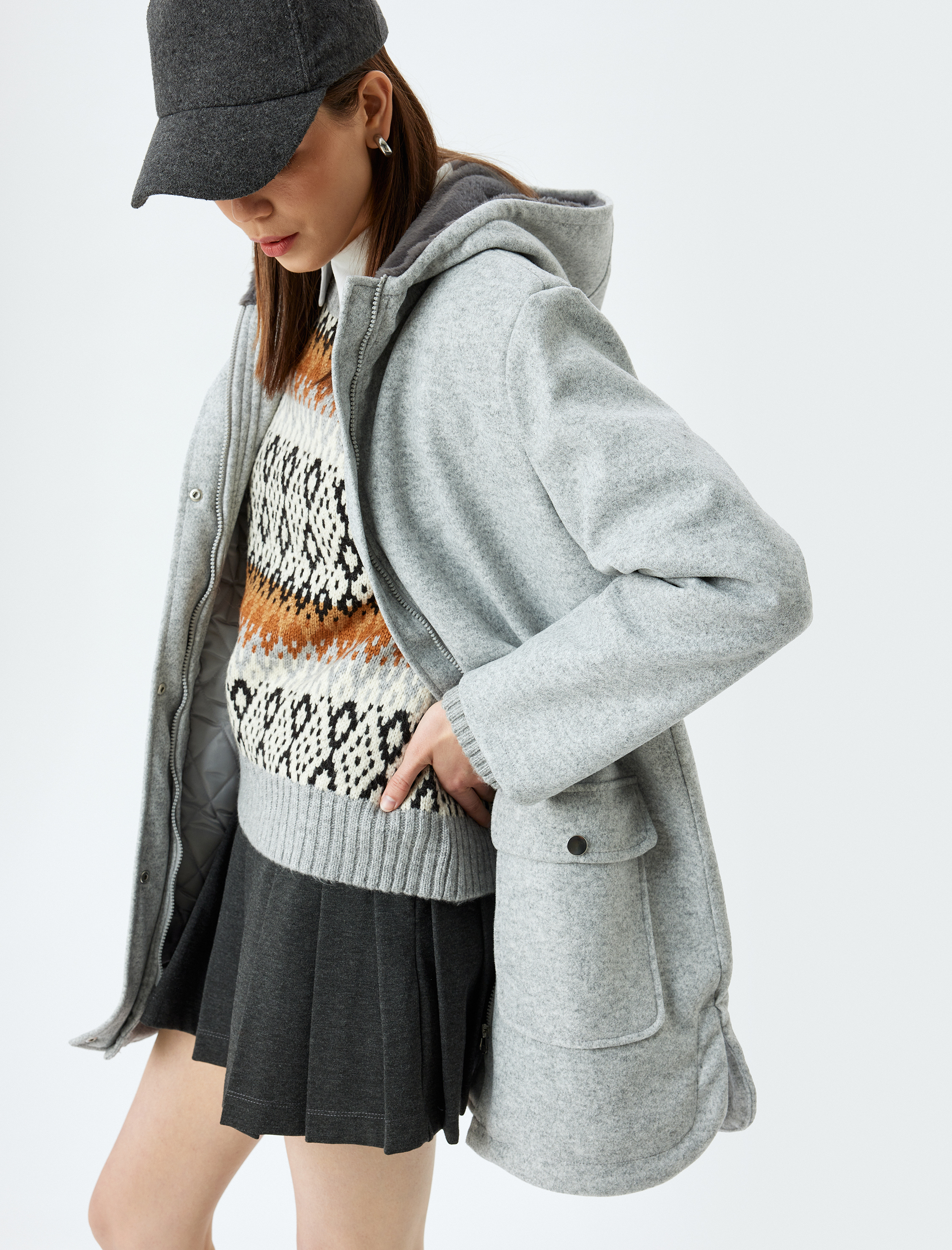   Suni Kürk Yaka Kapüşonlu Fermuarlı Cepli Kaban