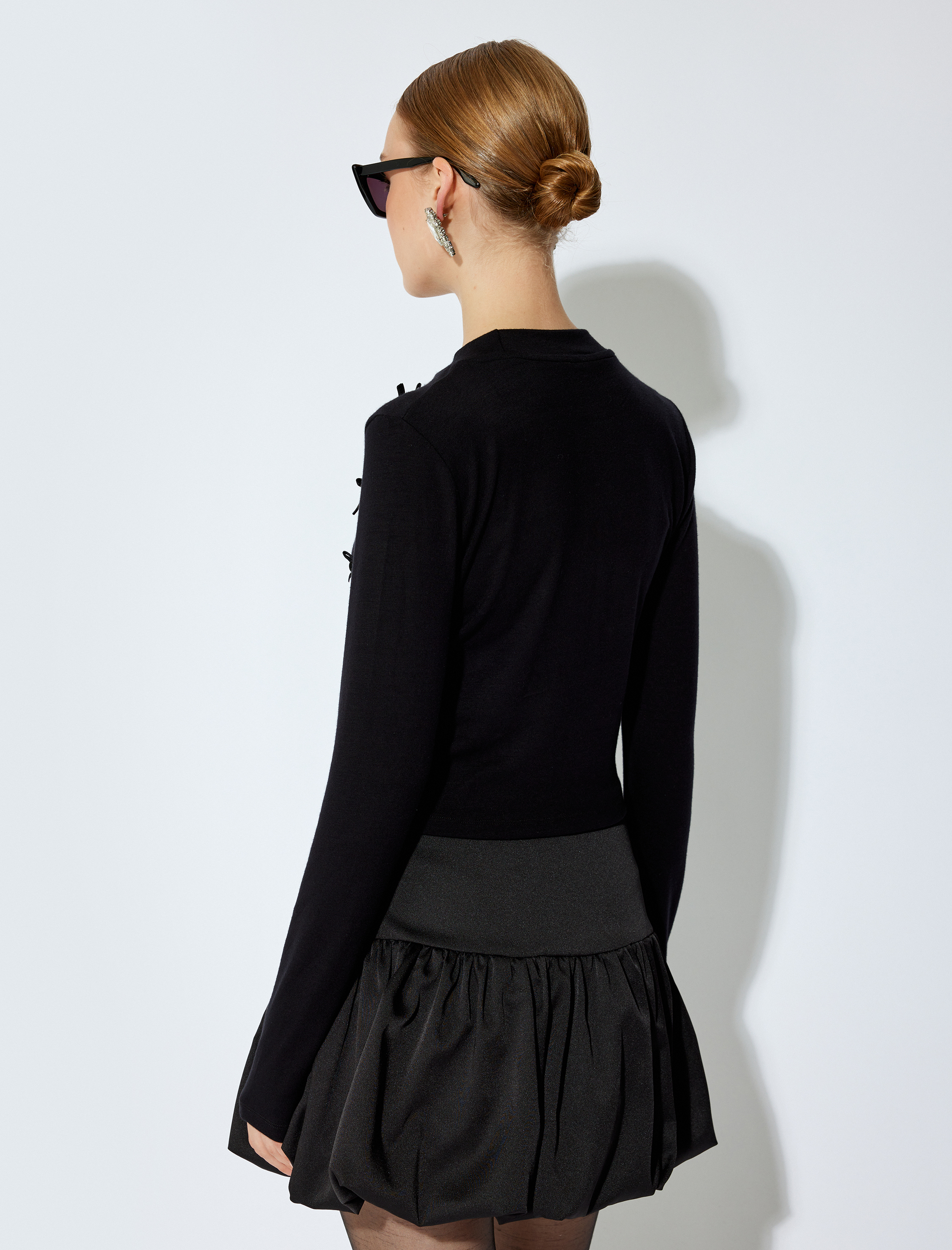   Fiyonk Aplike Detaylı Viskon Slim Fit Bisiklet Yaka Uzun Kollu Tişört