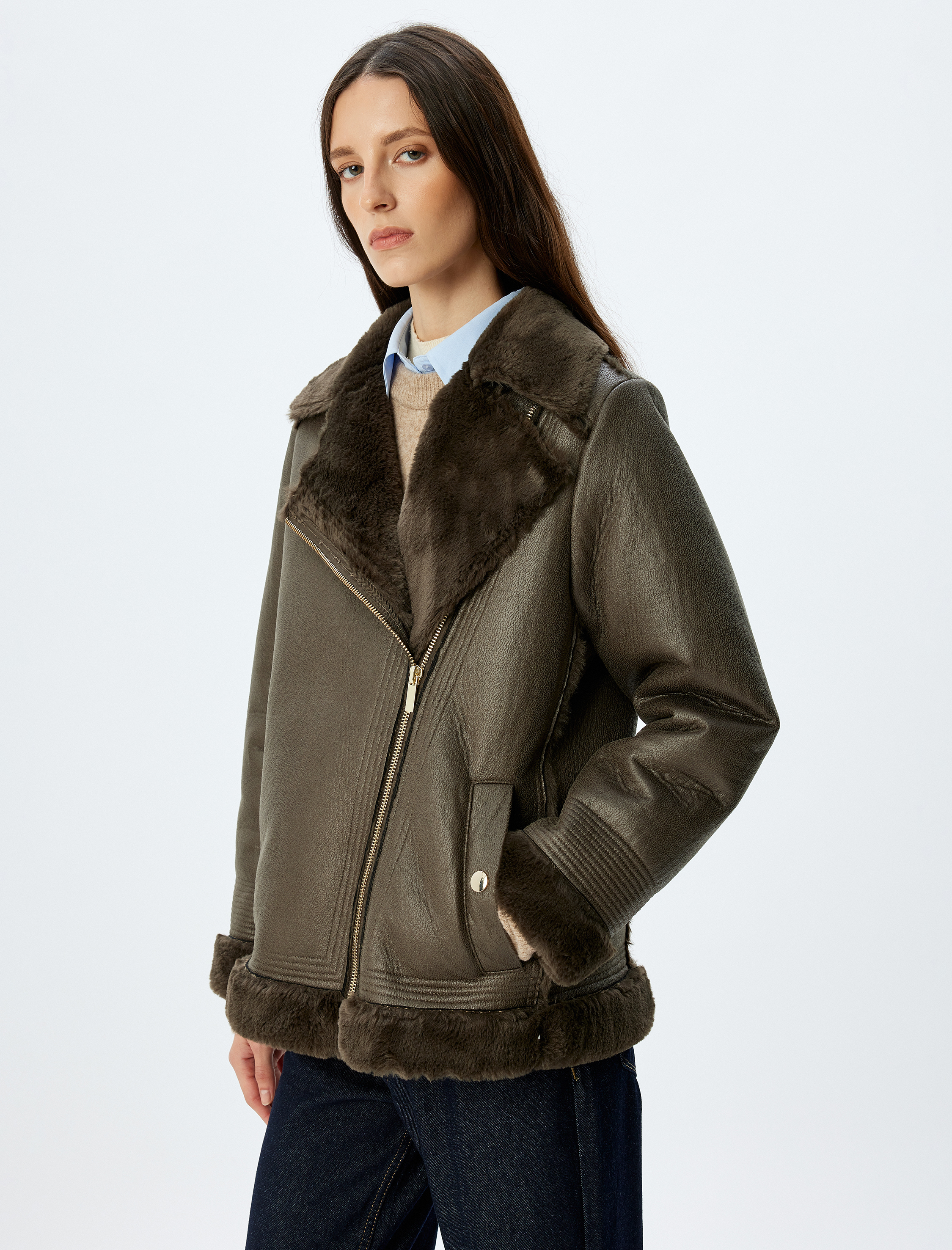   Fermuarlı Cepli Rahat Kalıp Yakası Suni Kürk Detaylı Suni Deri Biker Ceket