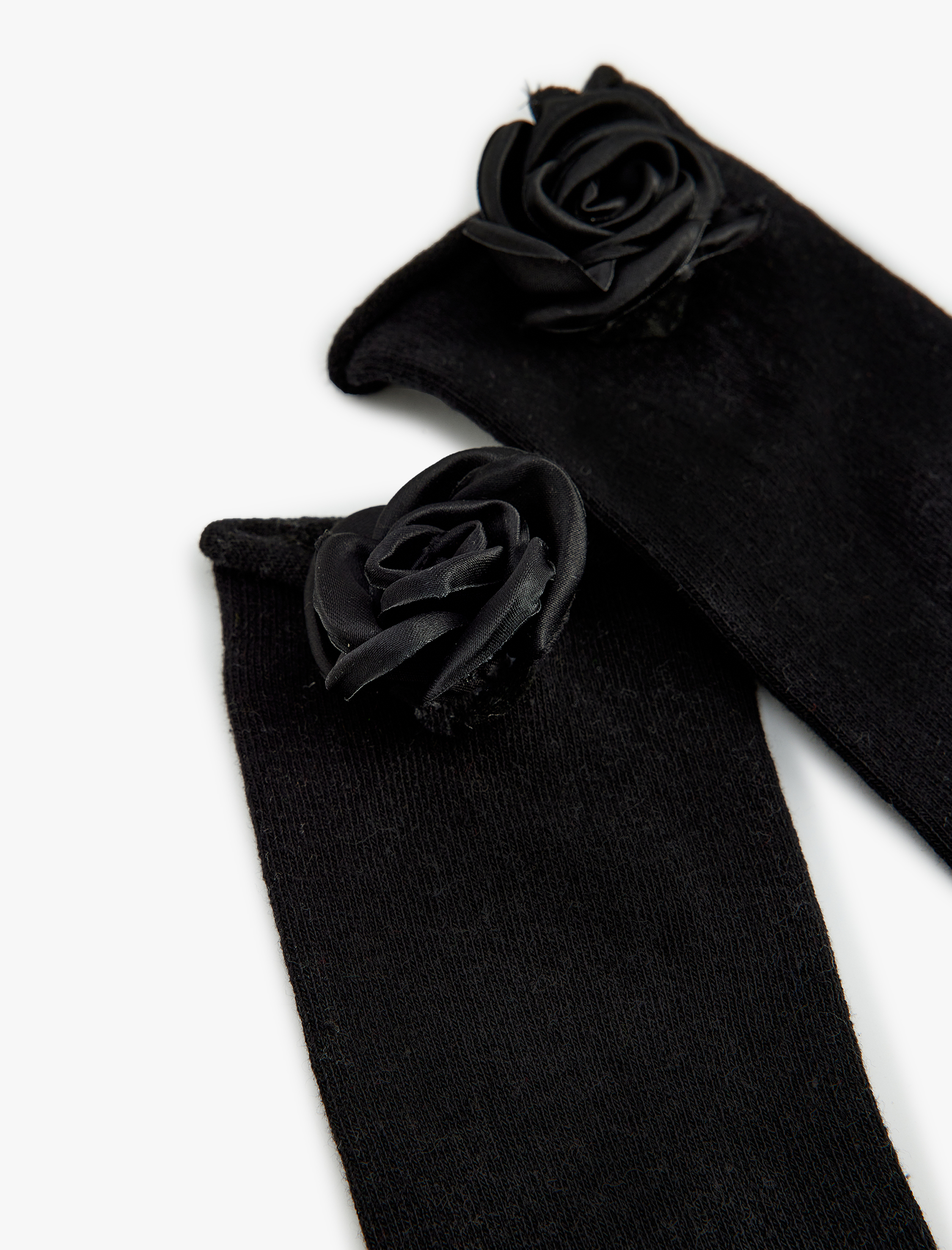  Kadın Gül Aplikeli Soket Çorap - Koton X Sibil Çetinkaya