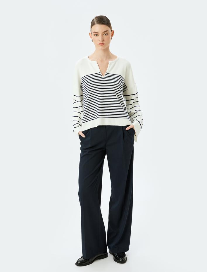  Yuvarlak Kesik Yaka Uzun Kollu Çizgili Triko Kazak