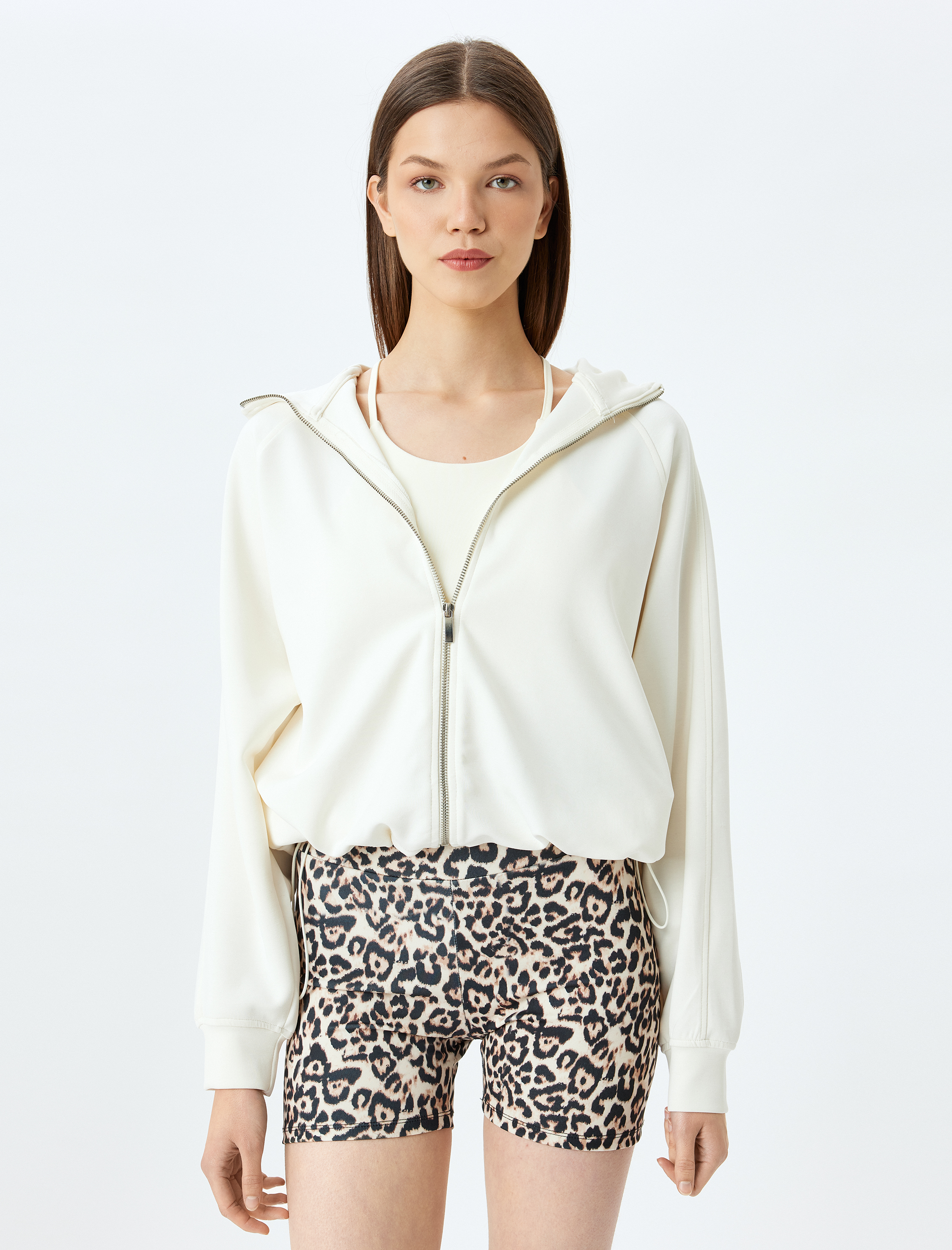 Kapüşonlu Fermuarlı Cep Detaylı Rahat Kalıp Kalın Modal Kumaş Sweatshirt