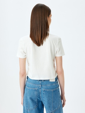 Crop Bisiklet Yaka Kısa Kollu Slim Fit Fiyonklu Tişört_3