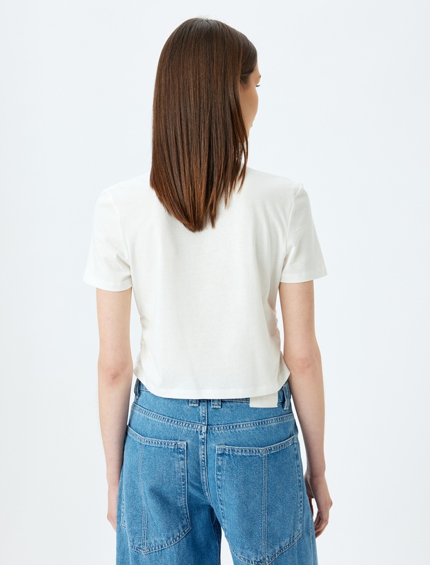 Crop Bisiklet Yaka Kısa Kollu Slim Fit Fiyonklu Tişört_3