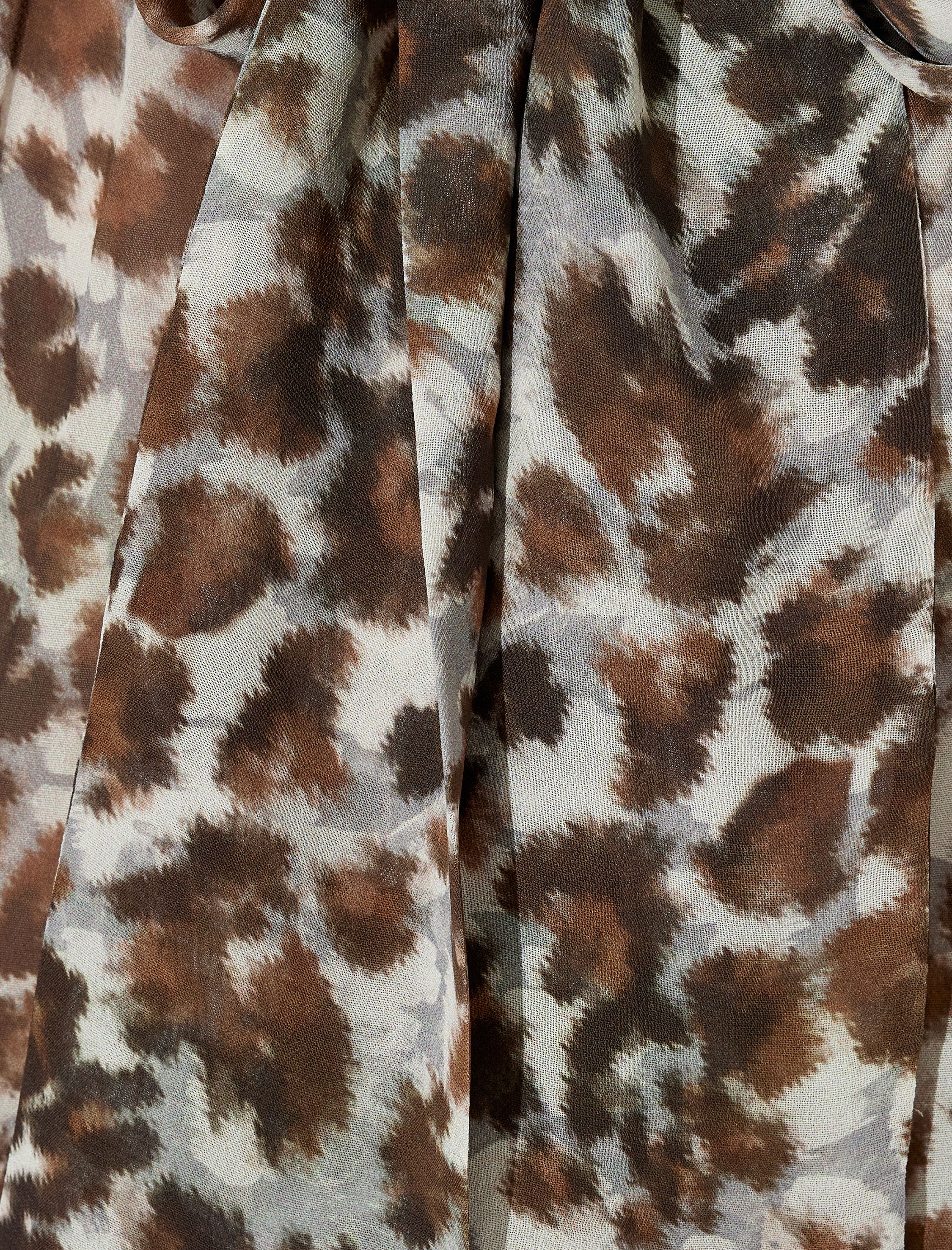 Leopar Desenli Fular Yaka Şifon Bluz Uzun Kollu