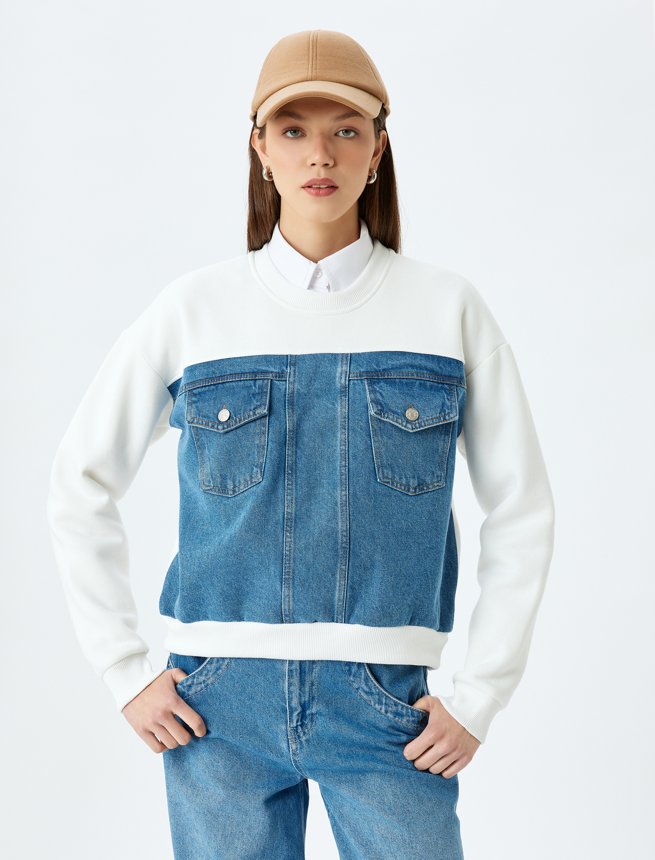   Şardonlu Bisiklet Yaka Uzun Kollu Denim Kumaş Detaylı Cepli Sweatshirt
