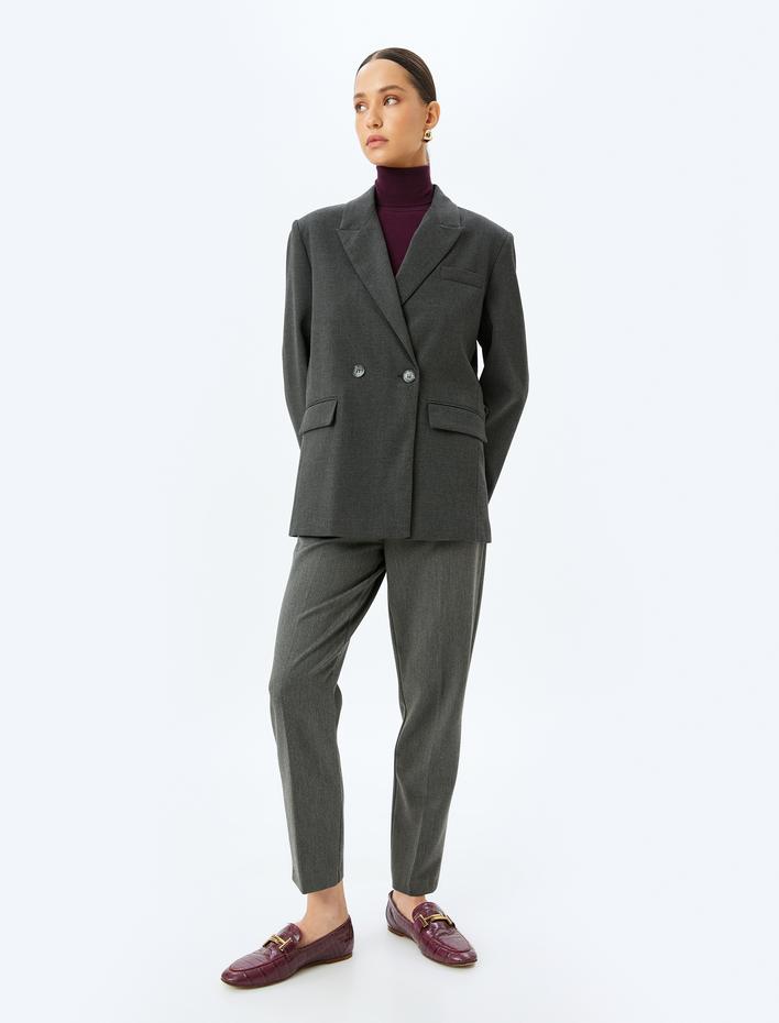  Slim Fit Havuç Kesim Yüksek Bel Kumaş Pantolon